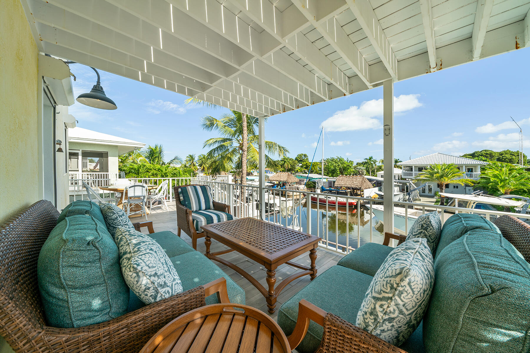 264 S Coconut Palm Boulevard Property Photo 42