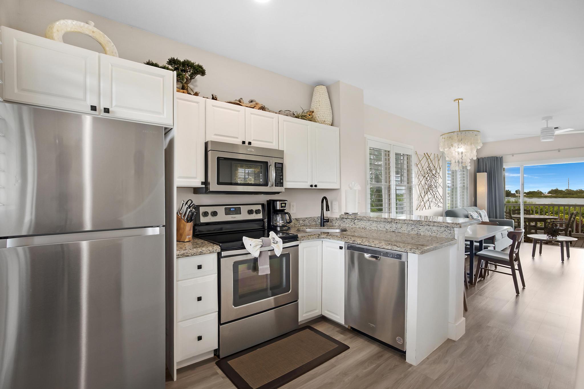 6007 Marina Villa Drive Property Photo 27