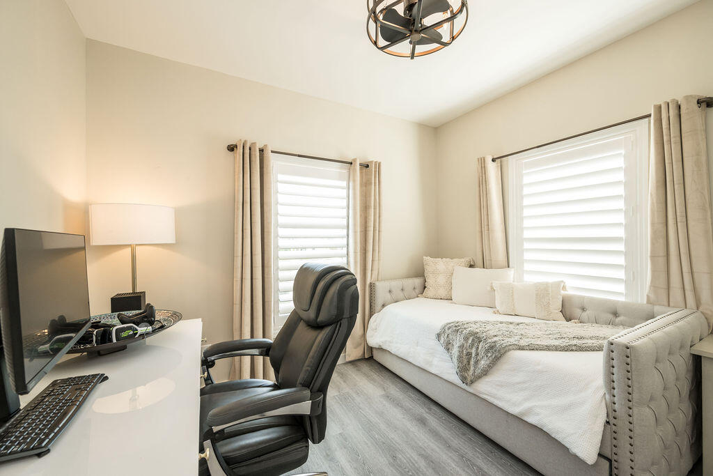243 Indies Road Property Photo 15