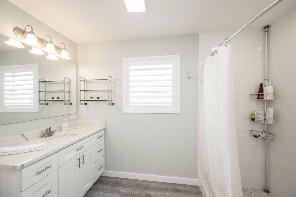 243 Indies Road Property Photo 29