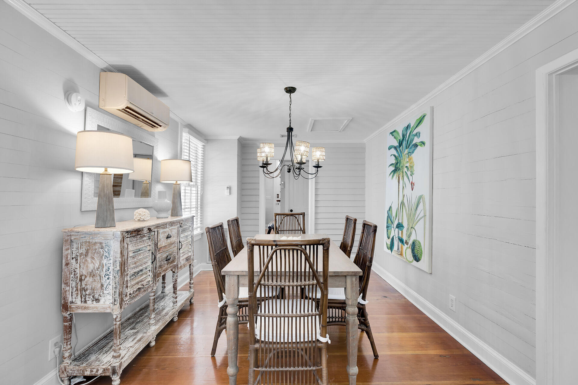 522 Margaret Street Property Photo 4
