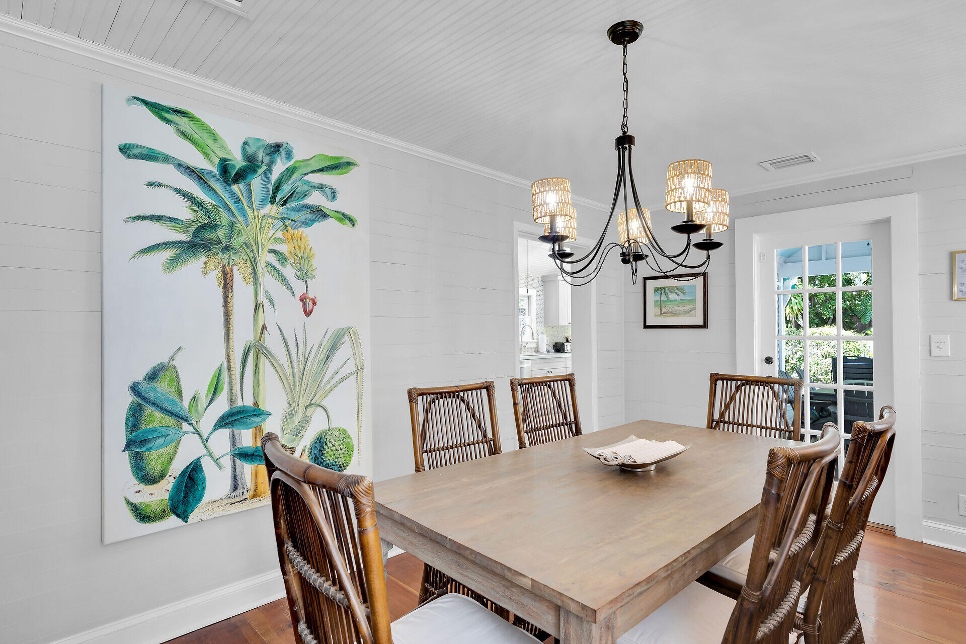 522 Margaret Street Property Photo 14