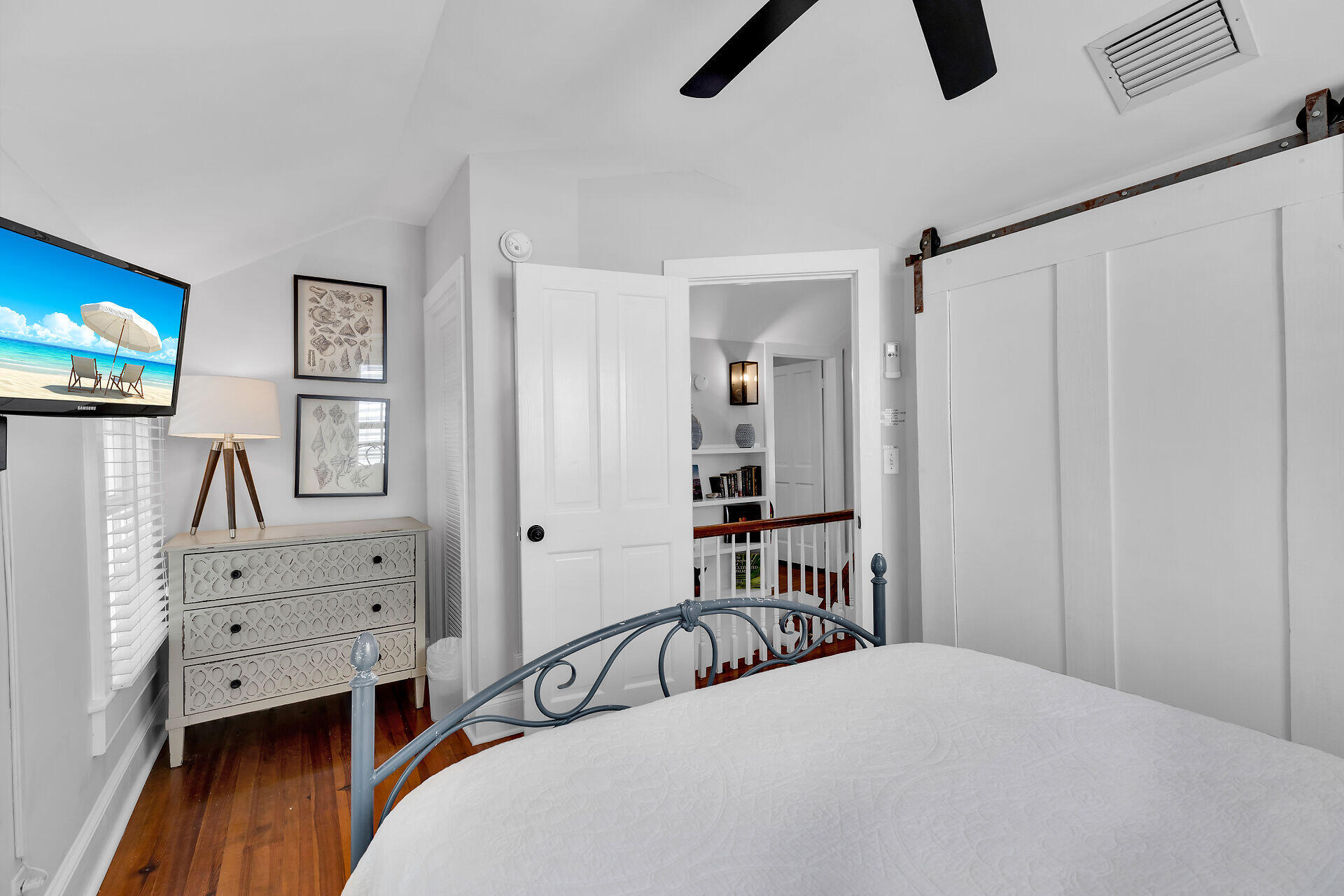522 Margaret Street Property Photo 22