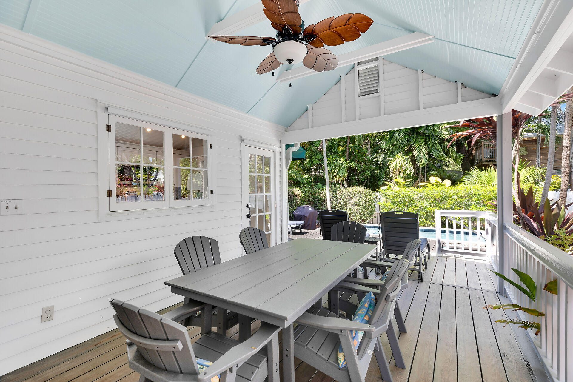 522 Margaret Street Property Photo 31
