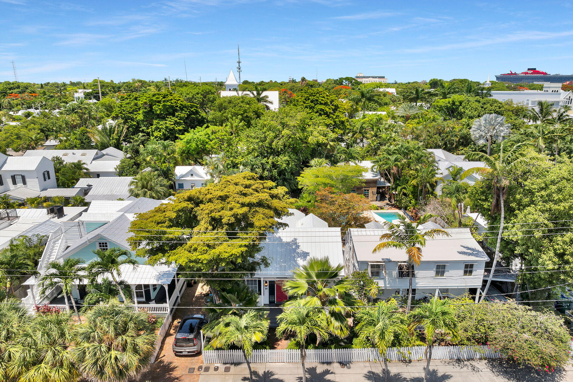 522 Margaret Street Property Photo 36