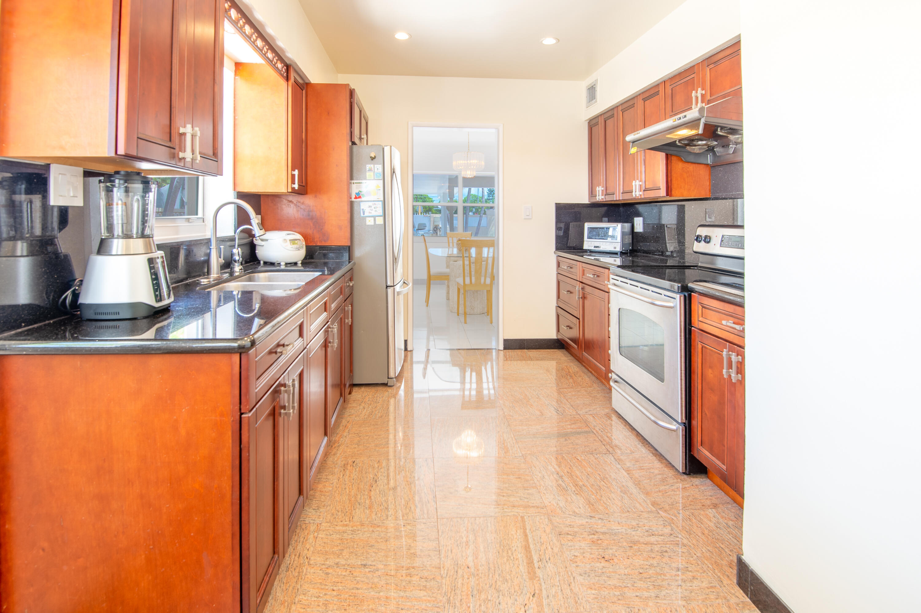 3304 Flagler Avenue Property Photo 27