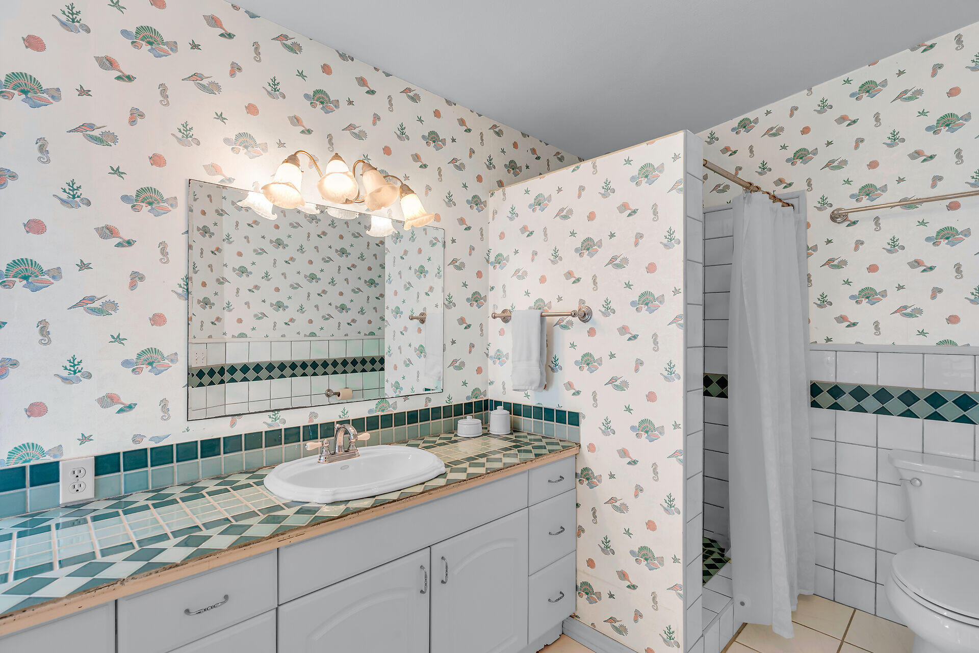 19 Bowen Drive Property Photo 17