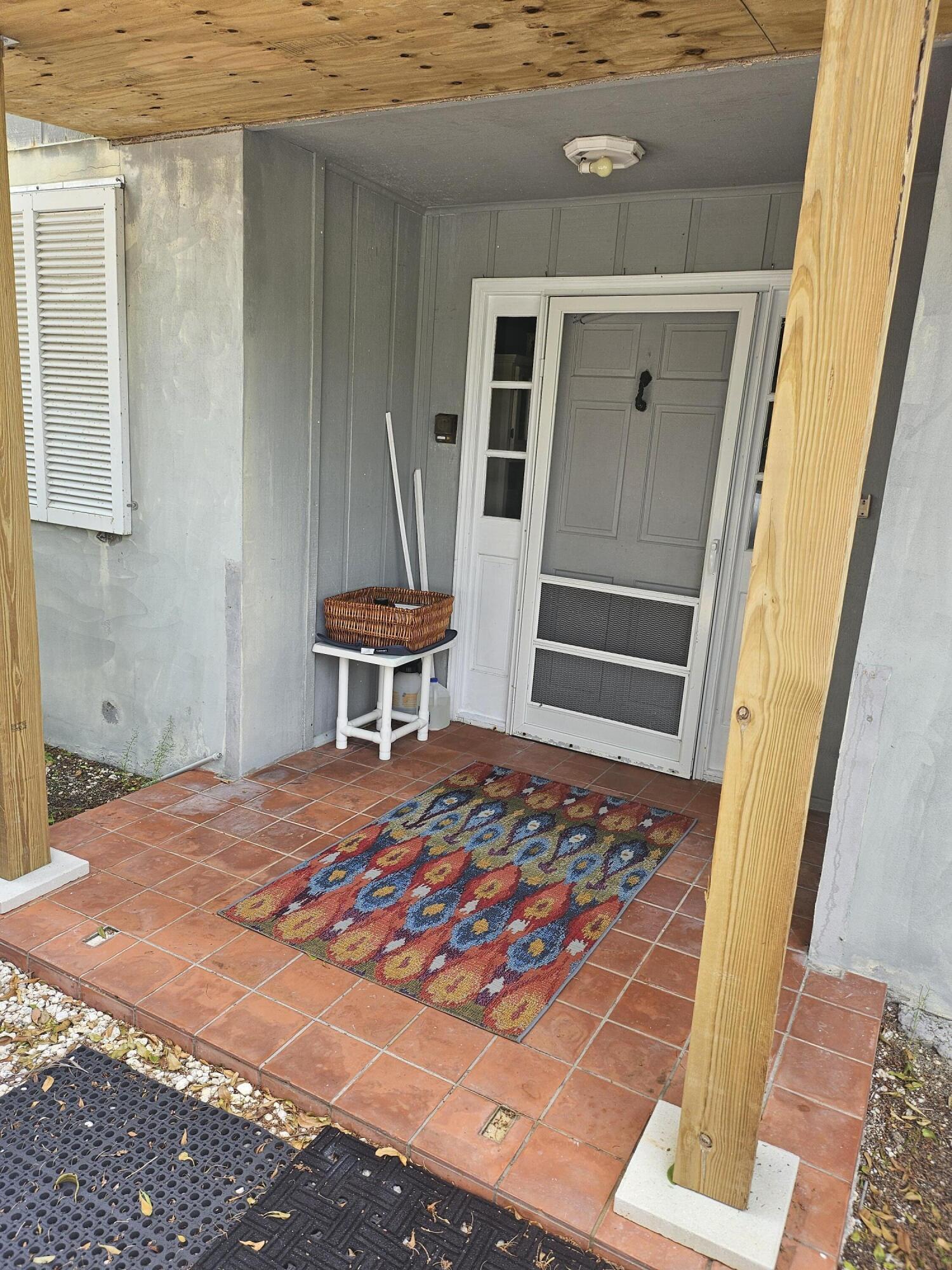 17171 Seagrape Lane Property Photo 3