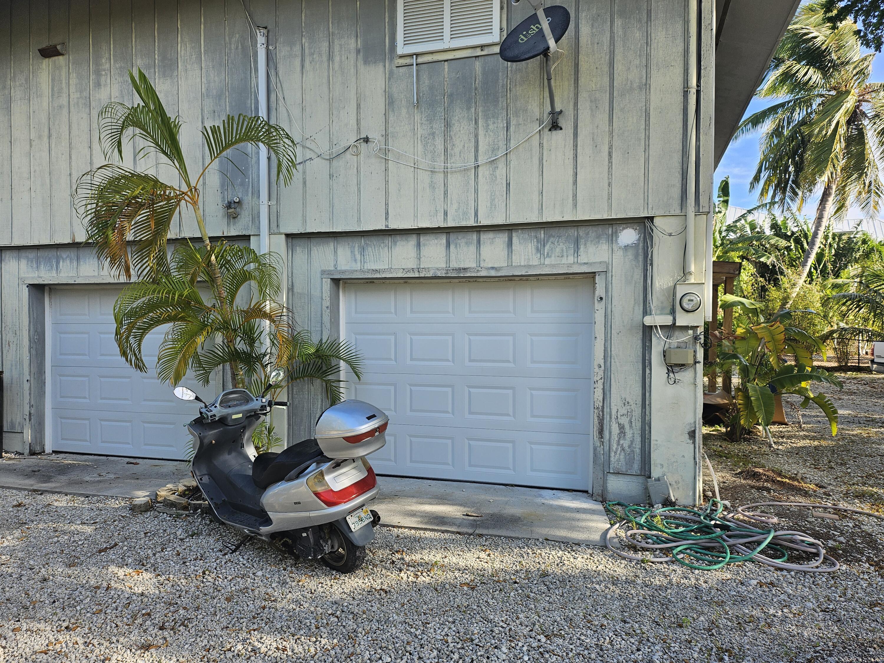 17171 Seagrape Lane Property Photo 4