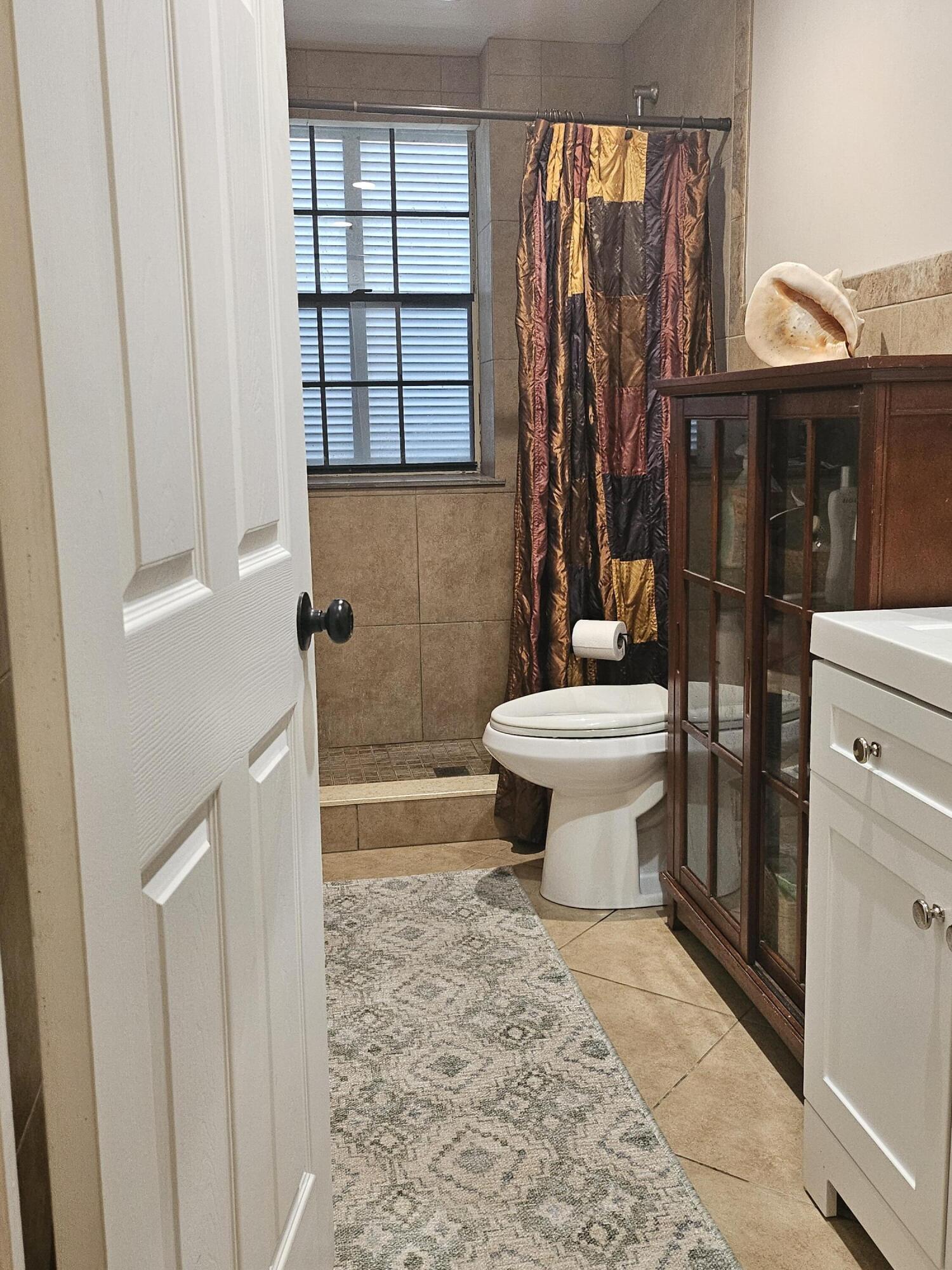 17171 Seagrape Lane Property Photo 7