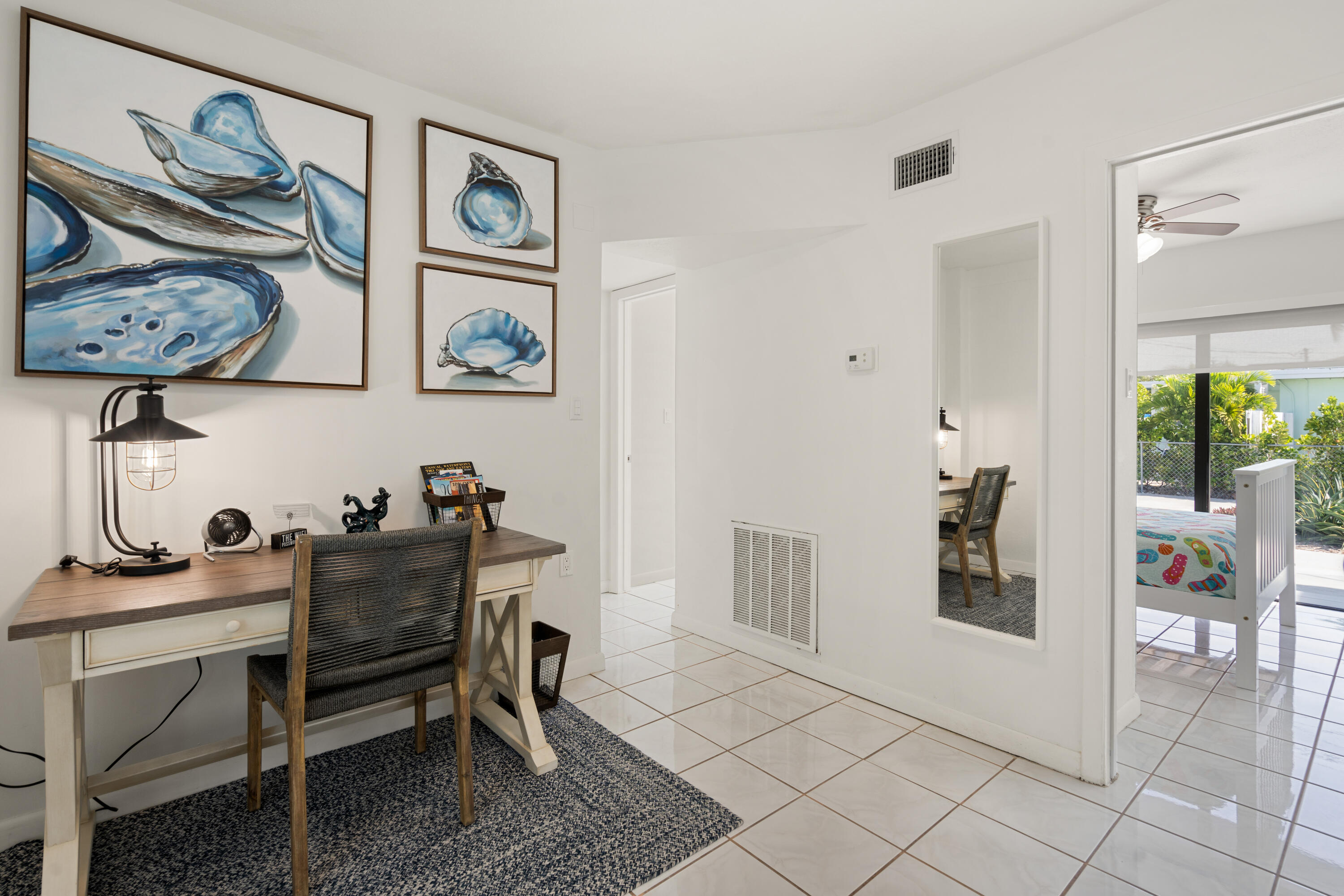 37 Seagate Boulevard Property Photo 14