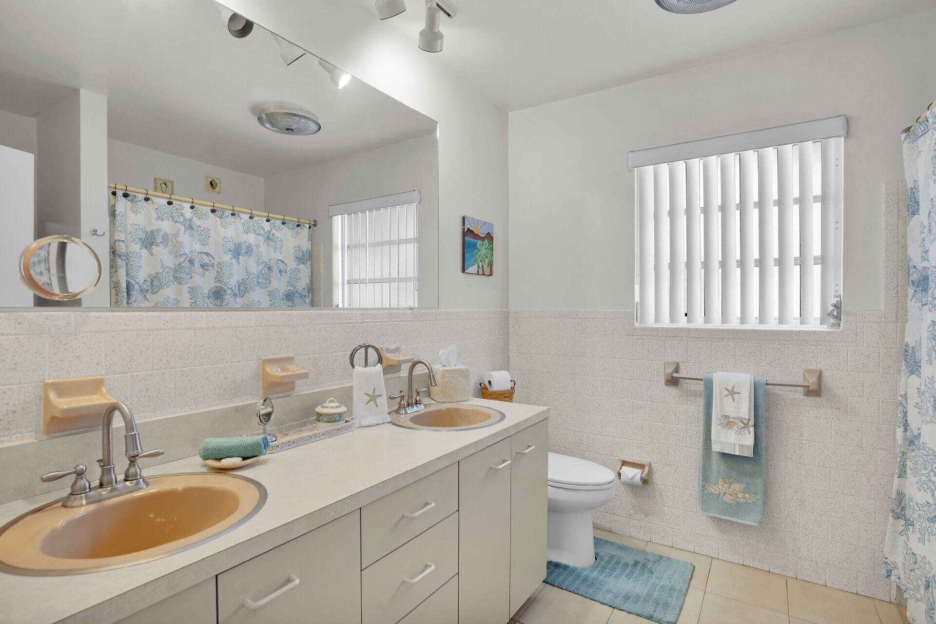 1103 S Indies Drive Property Photo 17
