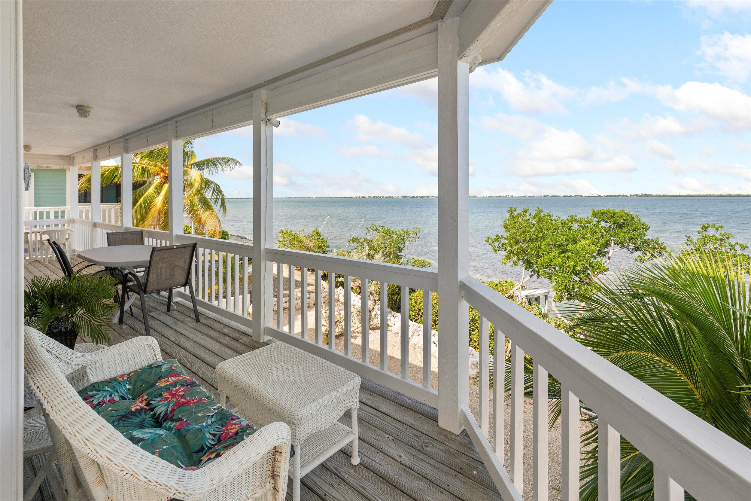 1113 De Lussan Lane Property Image