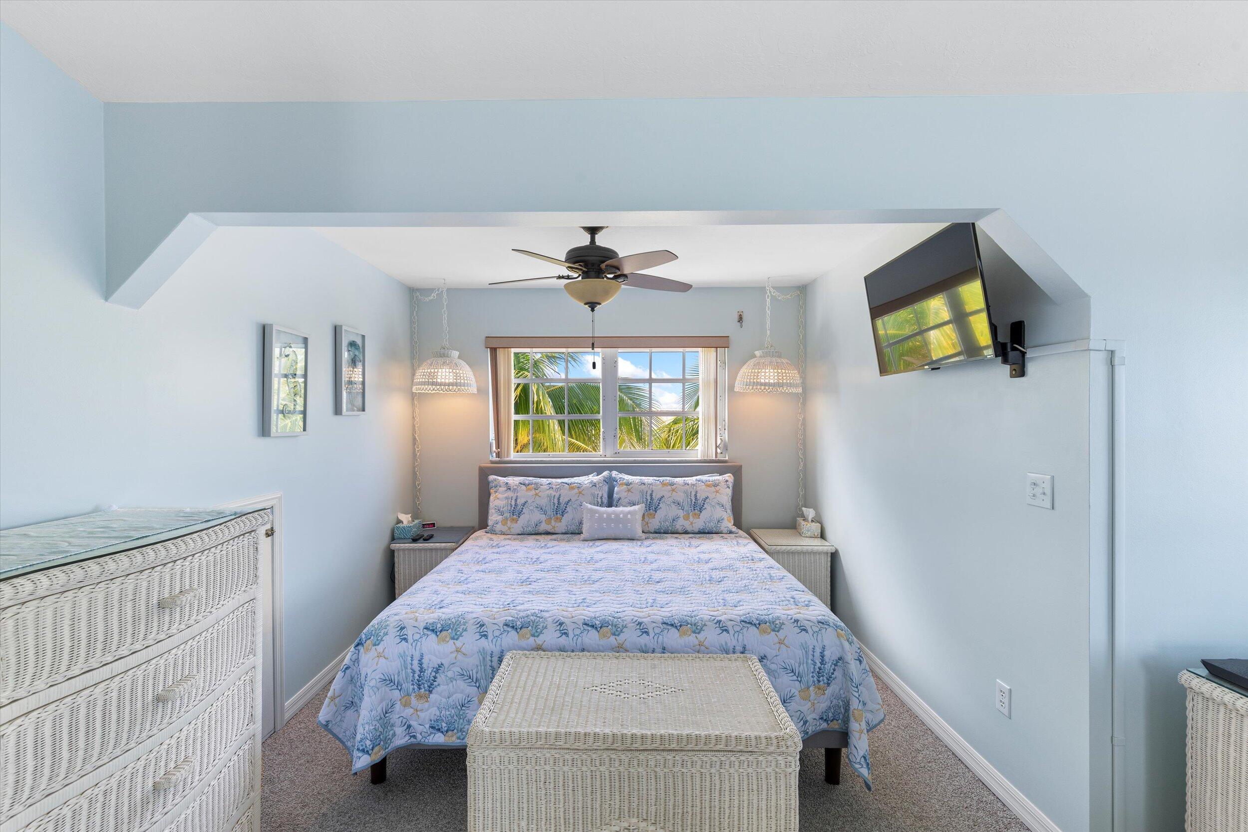 1113 De Lussan Lane Property Photo 19
