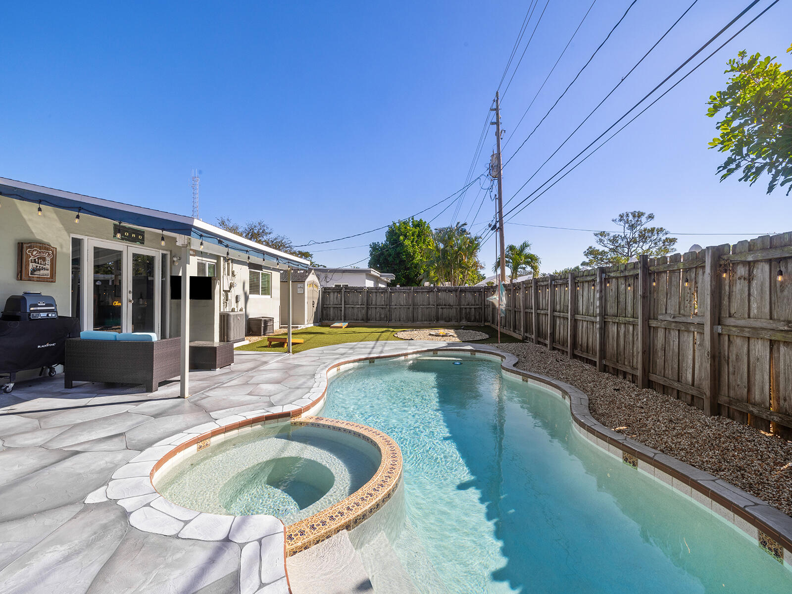 6960 Thomas Street Property Photo 25
