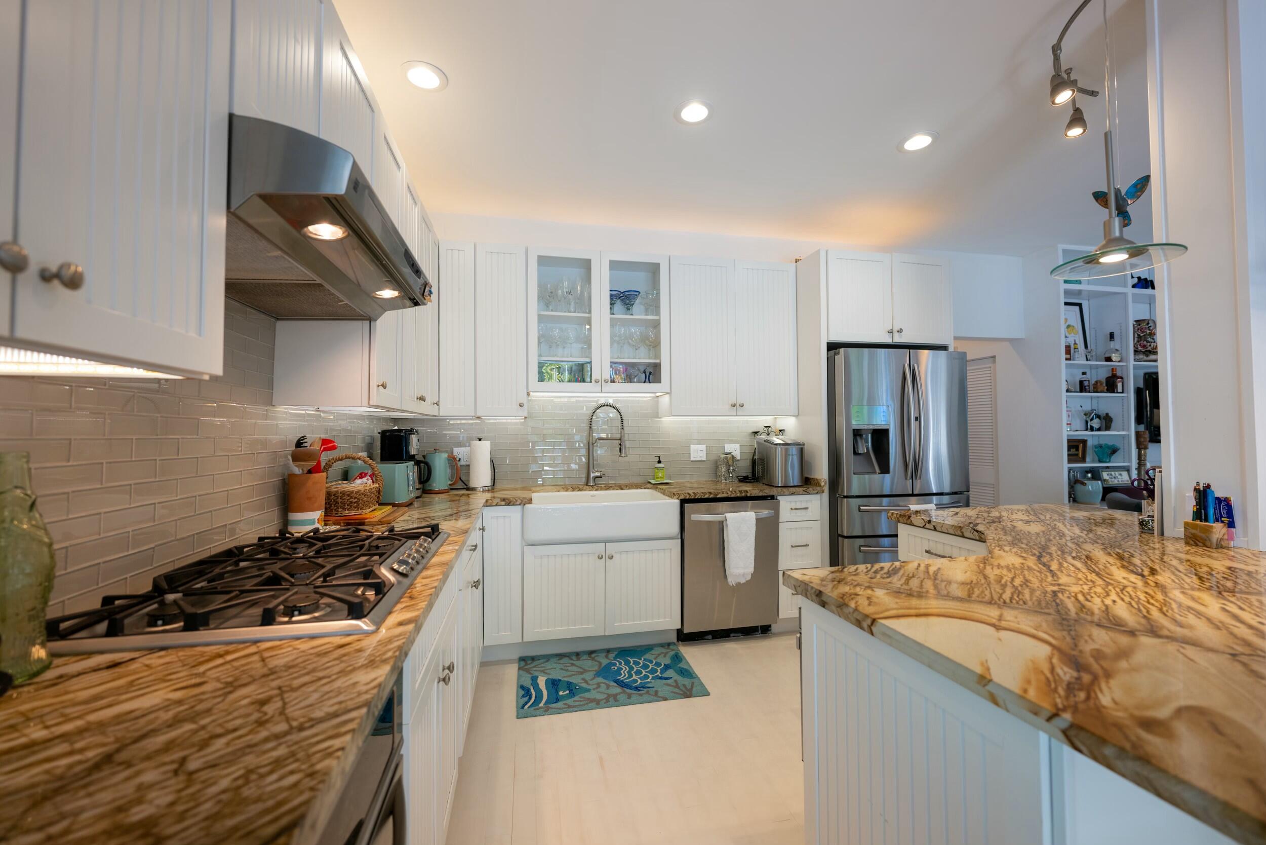 1309 Petronia Street Property Photo 9