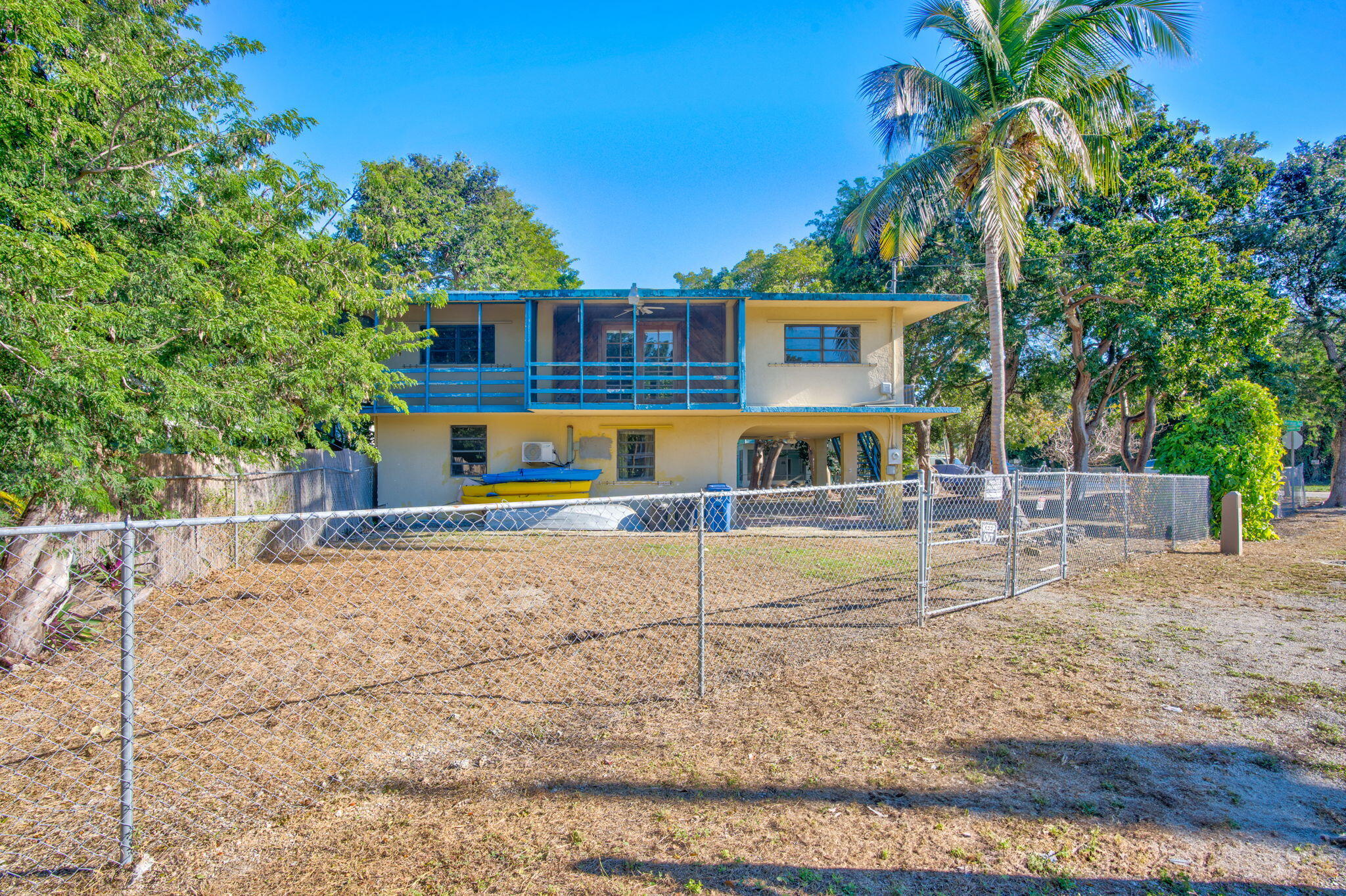 27 Lycaloma Avenue Property Photo 8
