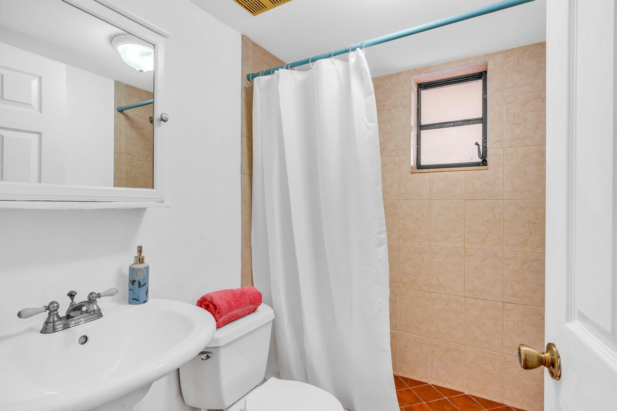27 Lycaloma Avenue Property Photo 27
