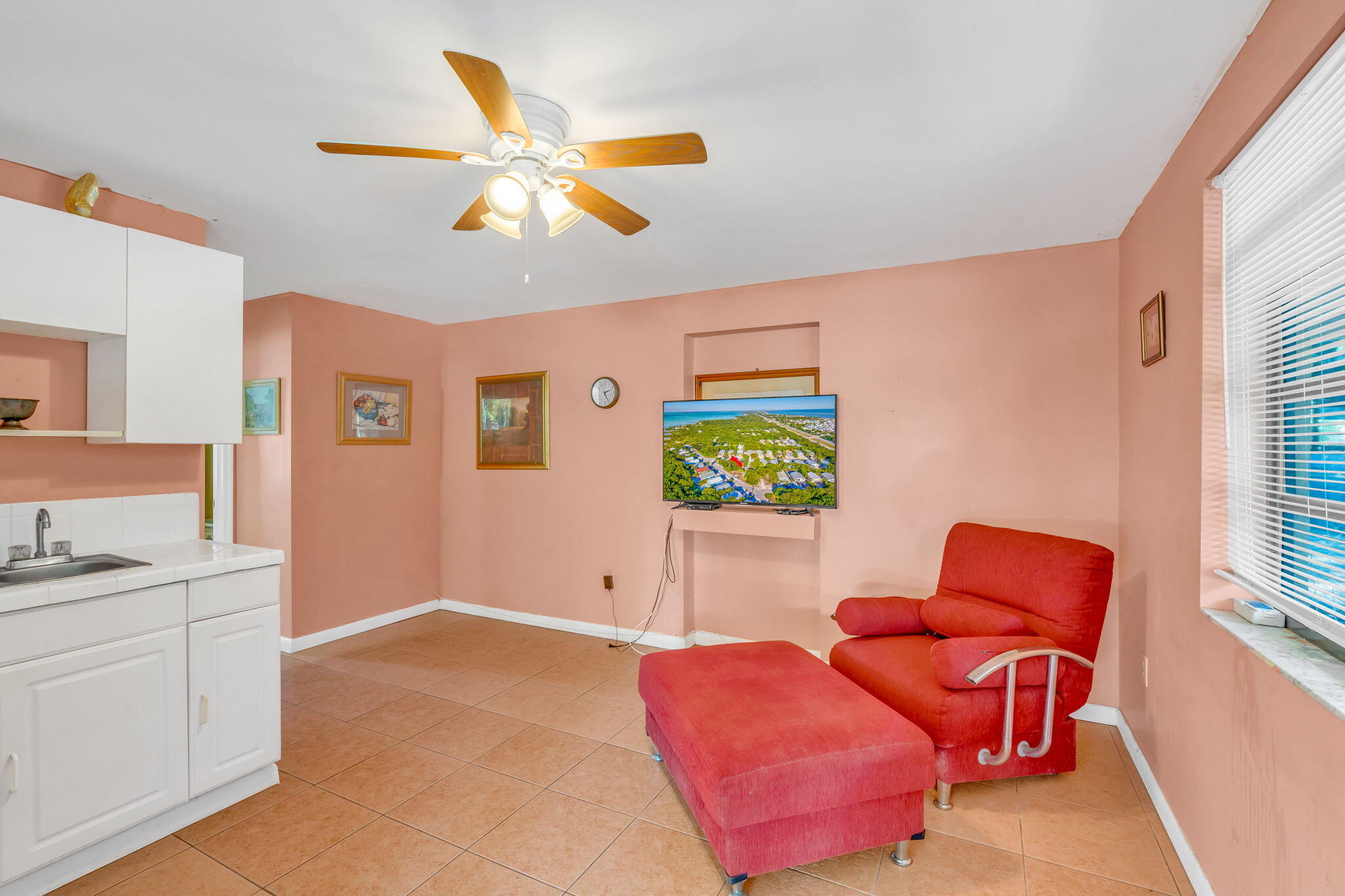 27 Lycaloma Avenue Property Photo 43