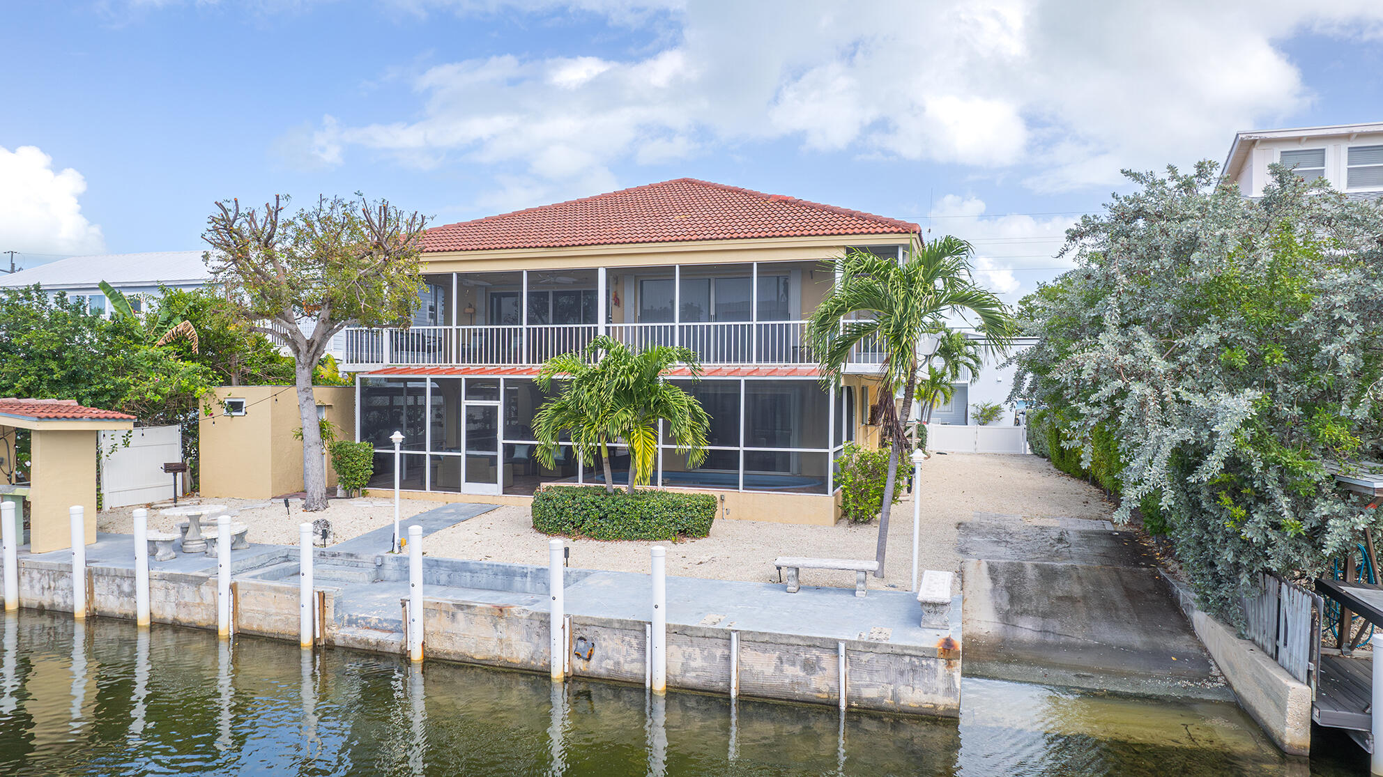 178 Gulfview Drive Property Photo 1