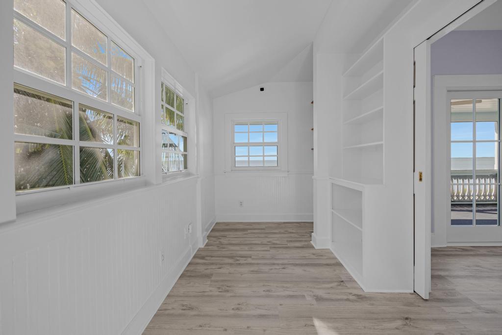 22562 Jolly Roger Drive Property Photo 16