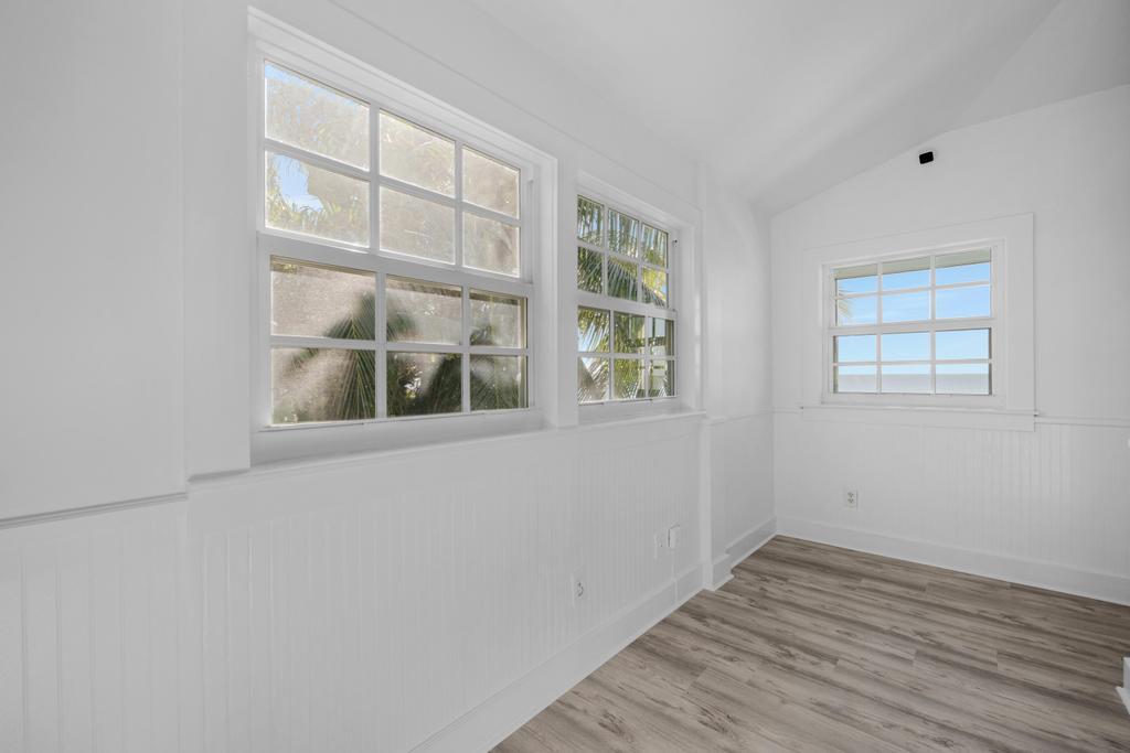 22562 Jolly Roger Drive Property Photo 17