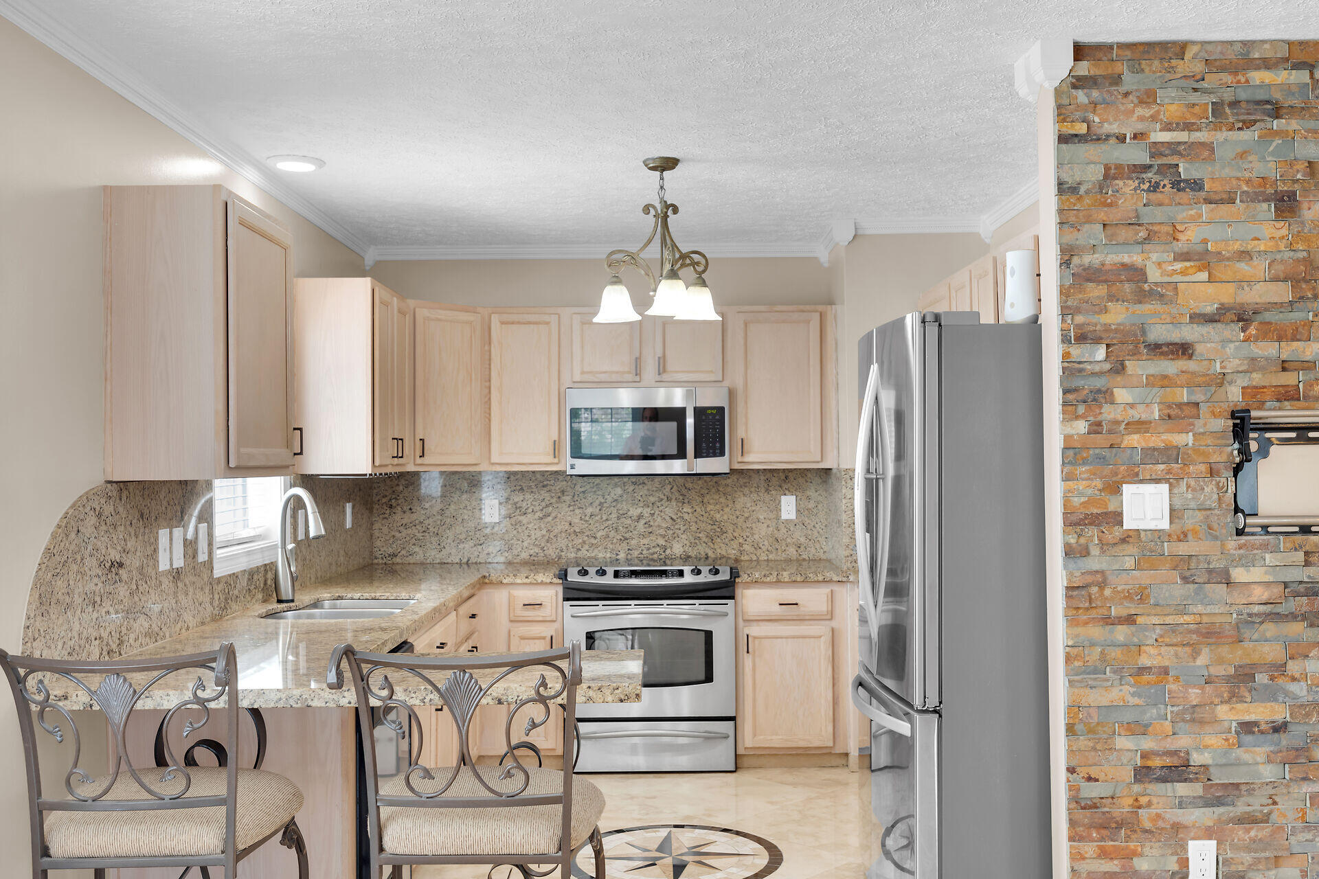 31148 Ave C Property Photo 13