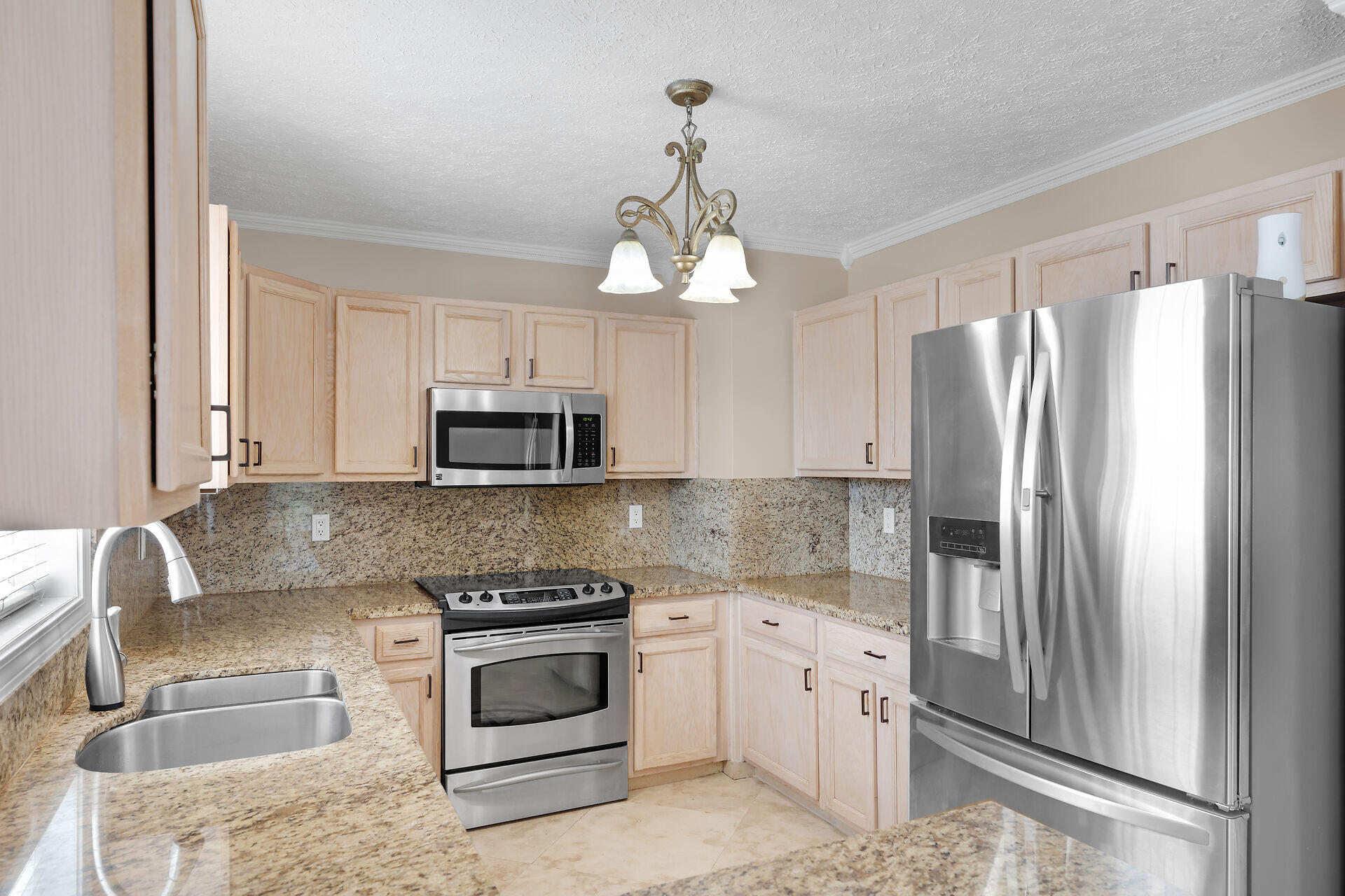 31148 Ave C Property Photo 15
