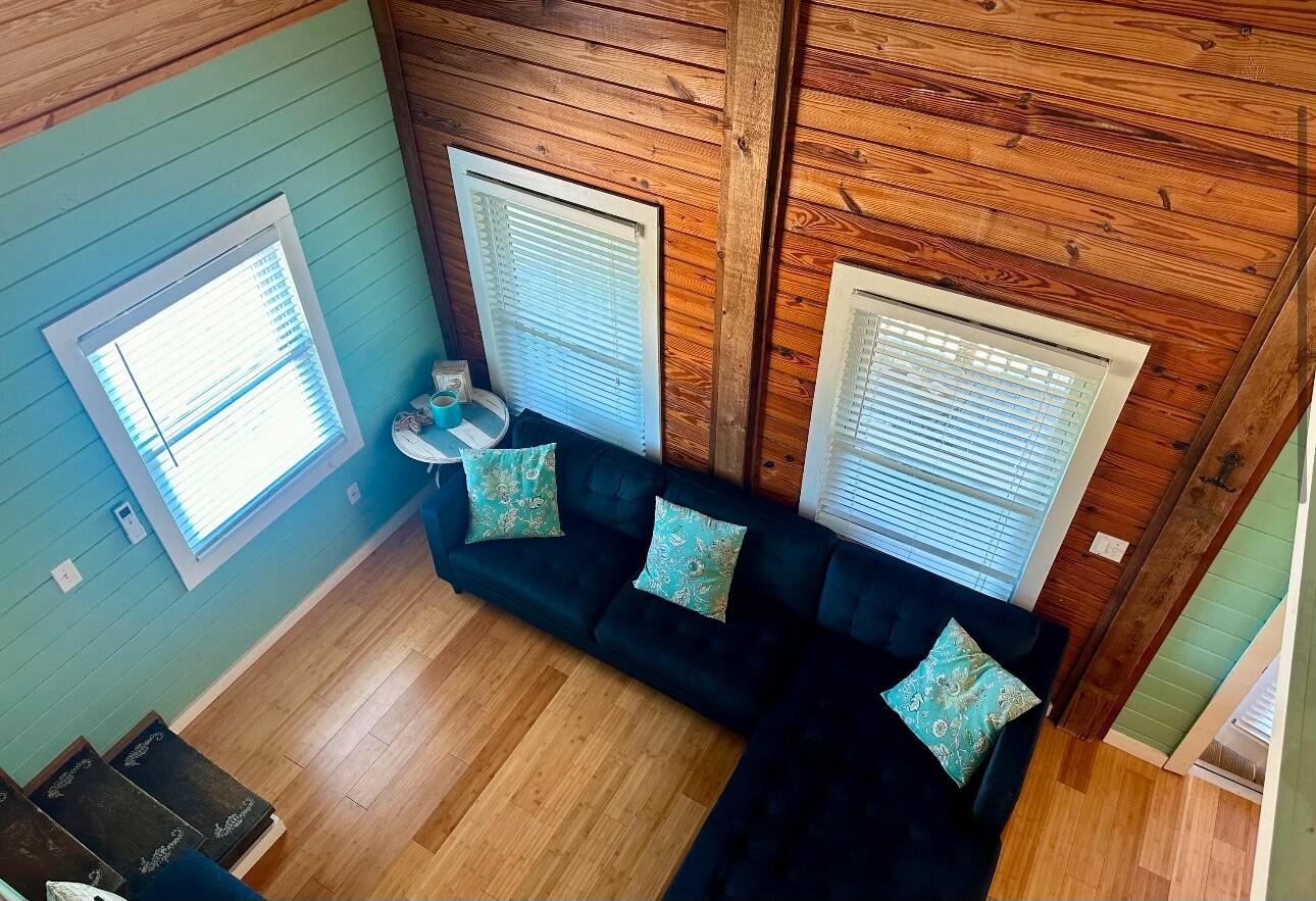 813 Hawksbill Lane Property Photo 5