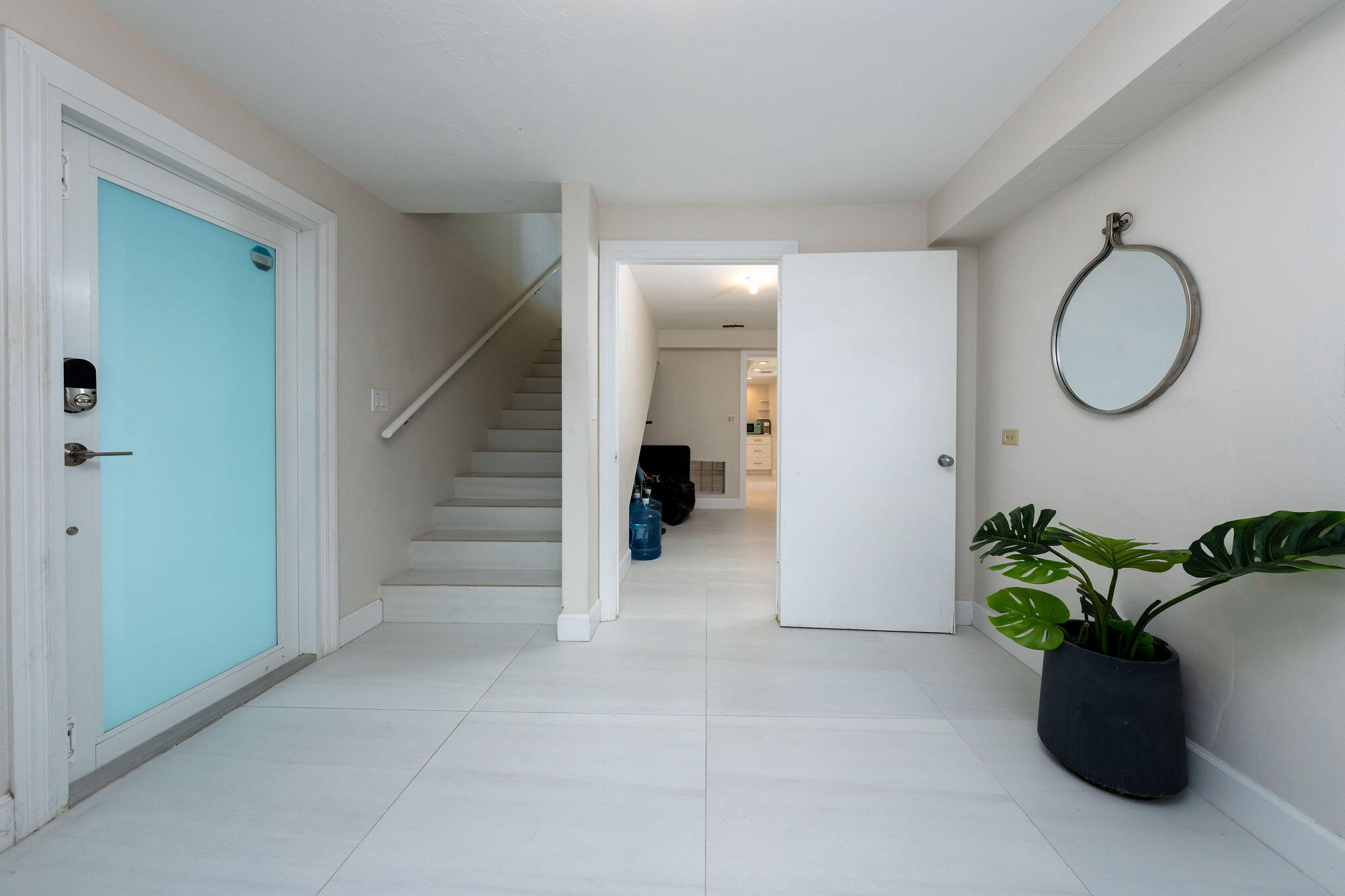 406 S Coconut Palm Boulevard Property Photo 4