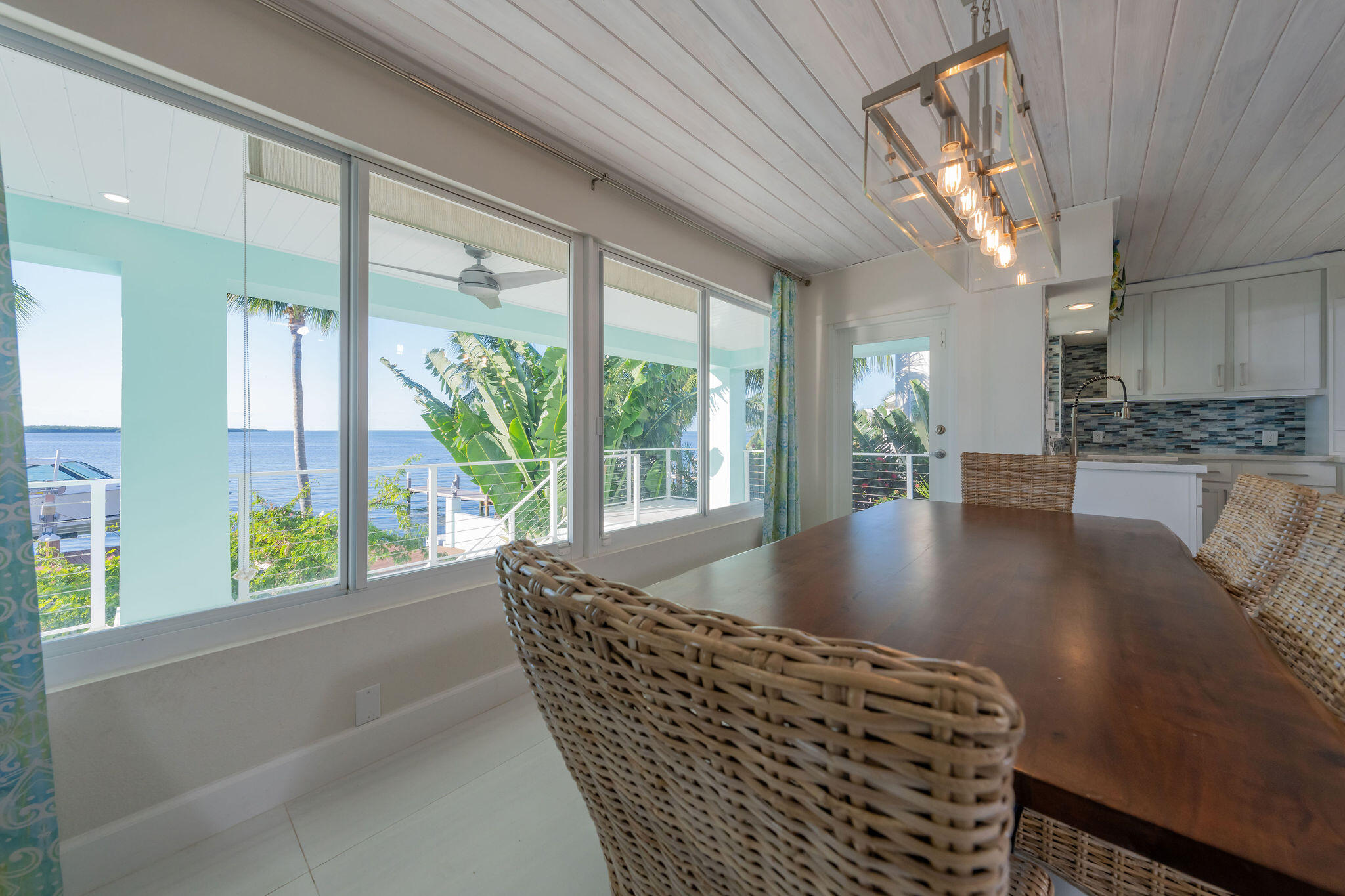 406 S Coconut Palm Boulevard Property Photo 12