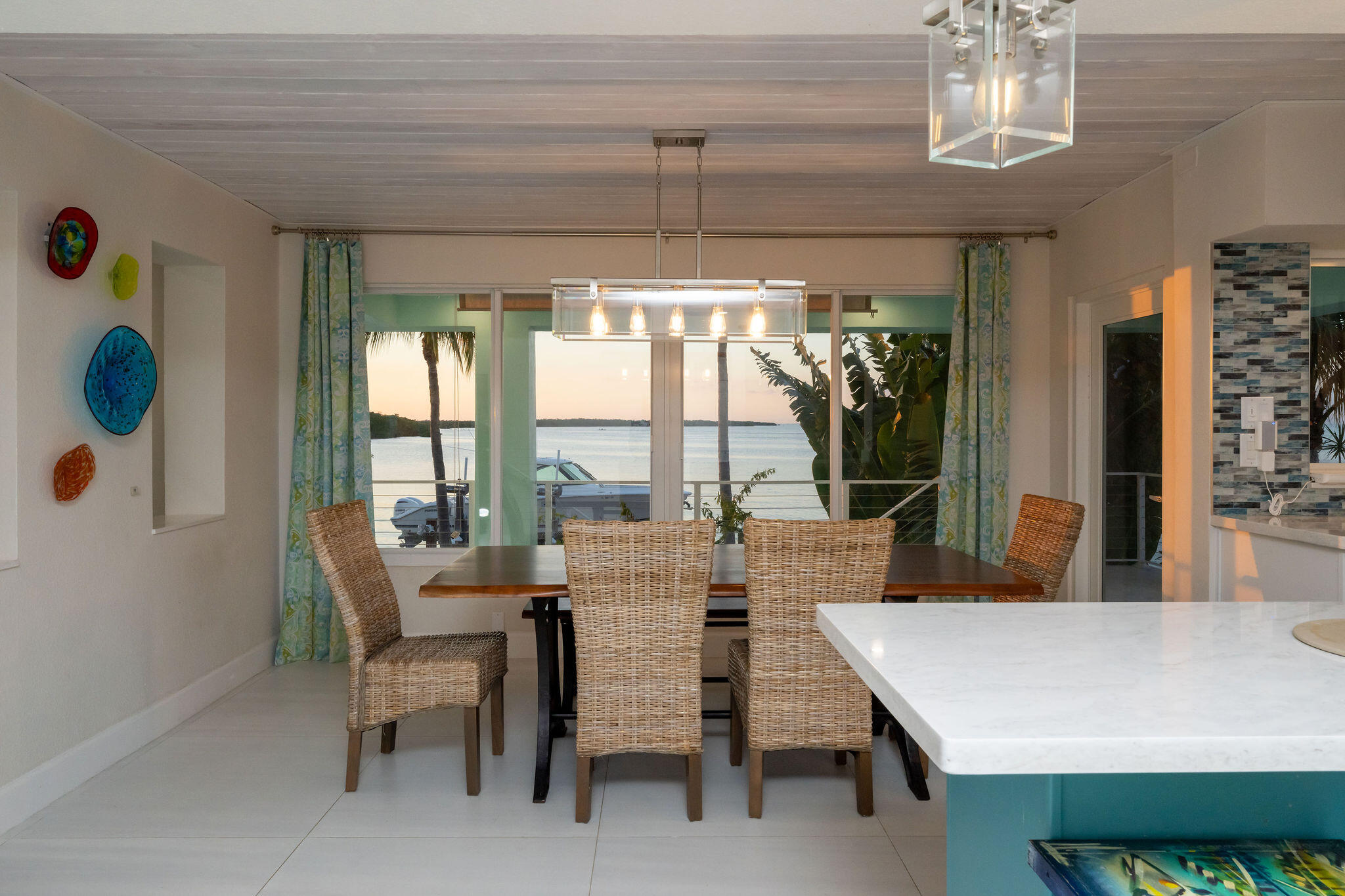406 S Coconut Palm Boulevard Property Photo 15