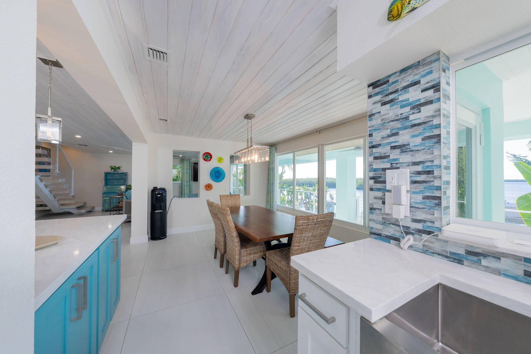 406 S Coconut Palm Boulevard Property Photo 20