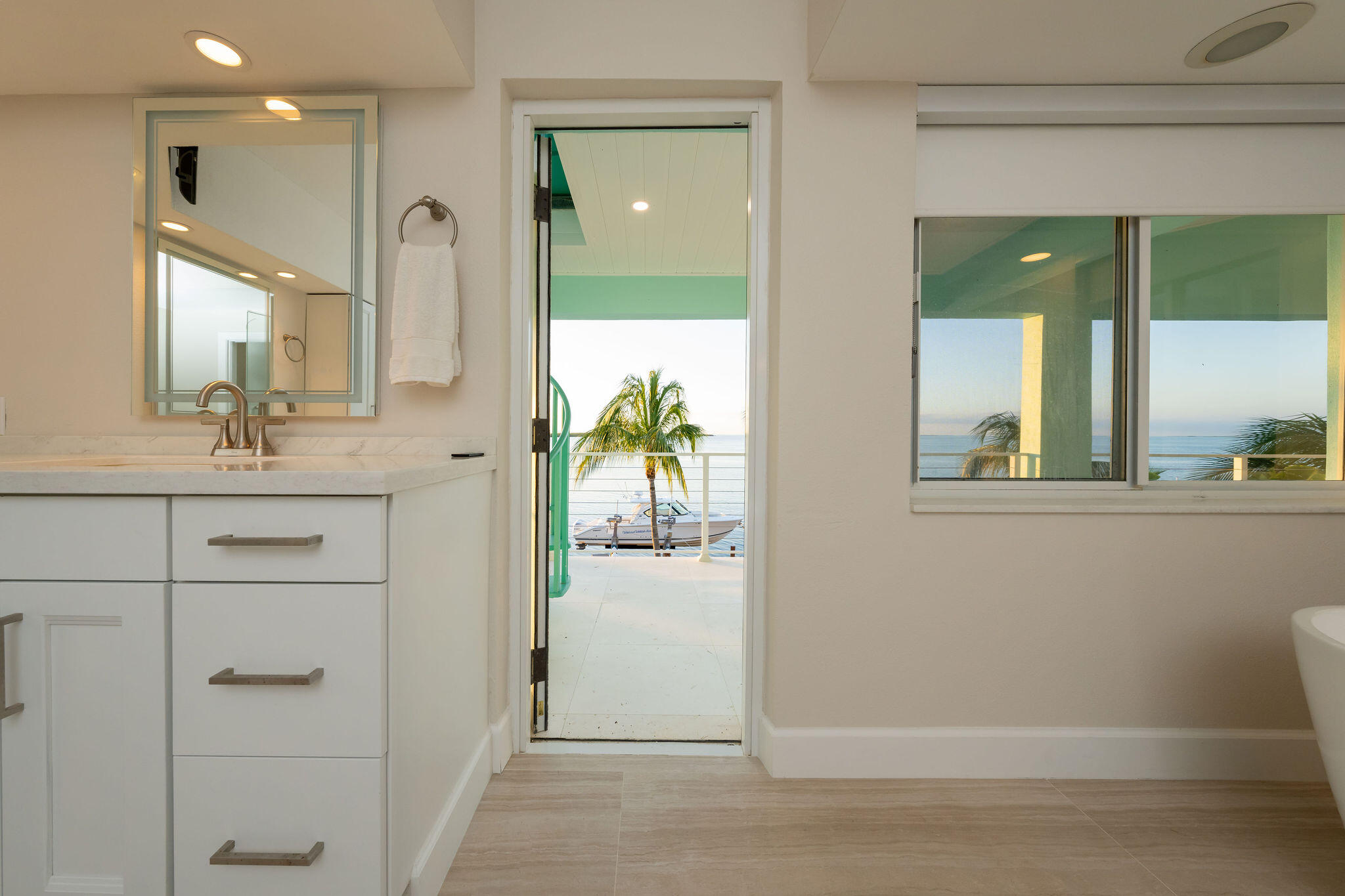 406 S Coconut Palm Boulevard Property Photo 44