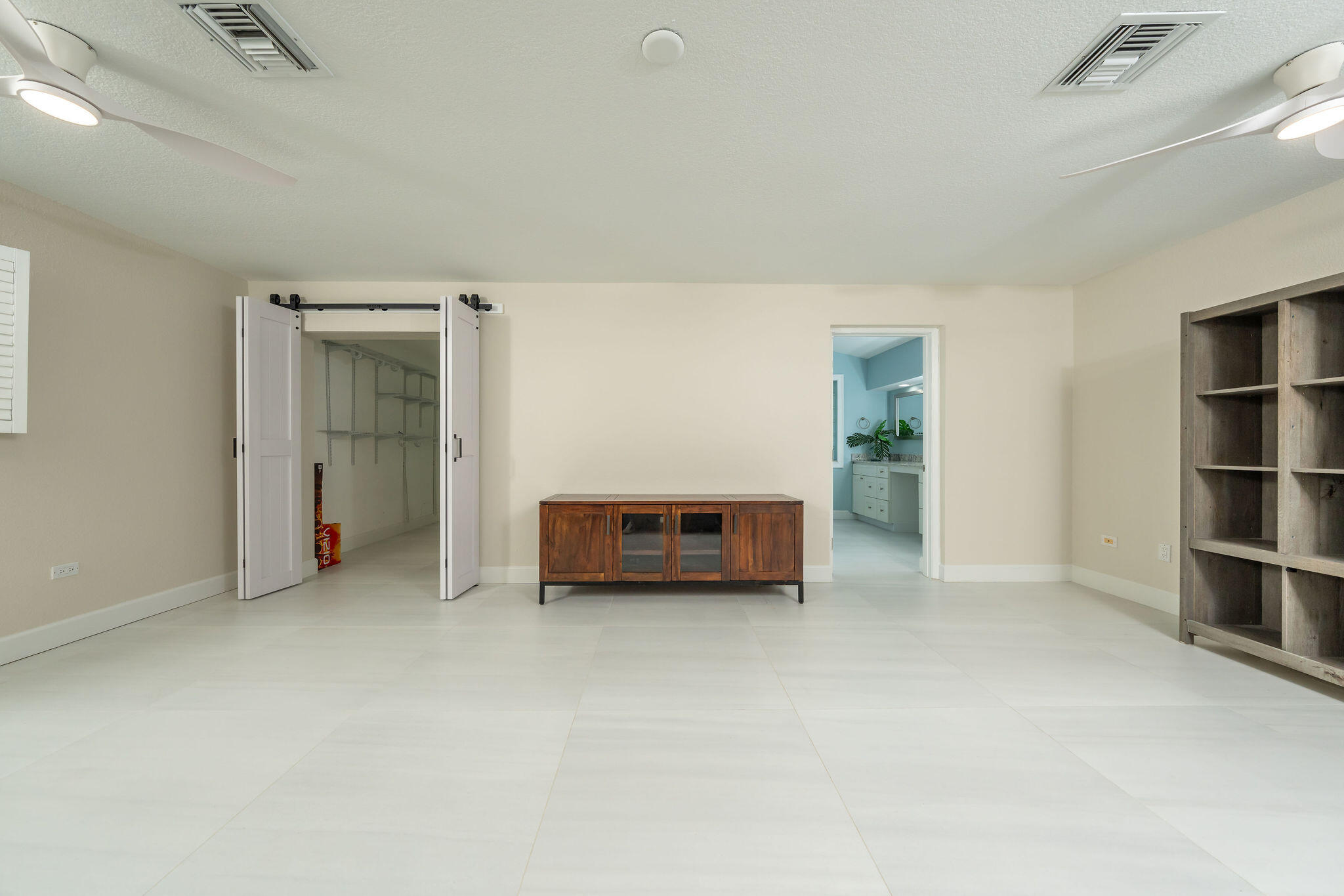 406 S Coconut Palm Boulevard Property Photo 61
