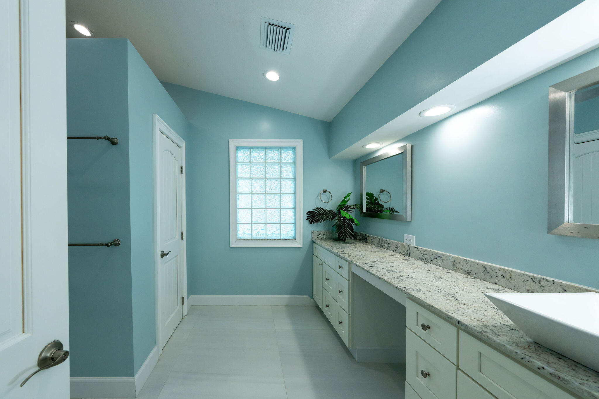 406 S Coconut Palm Boulevard Property Photo 64