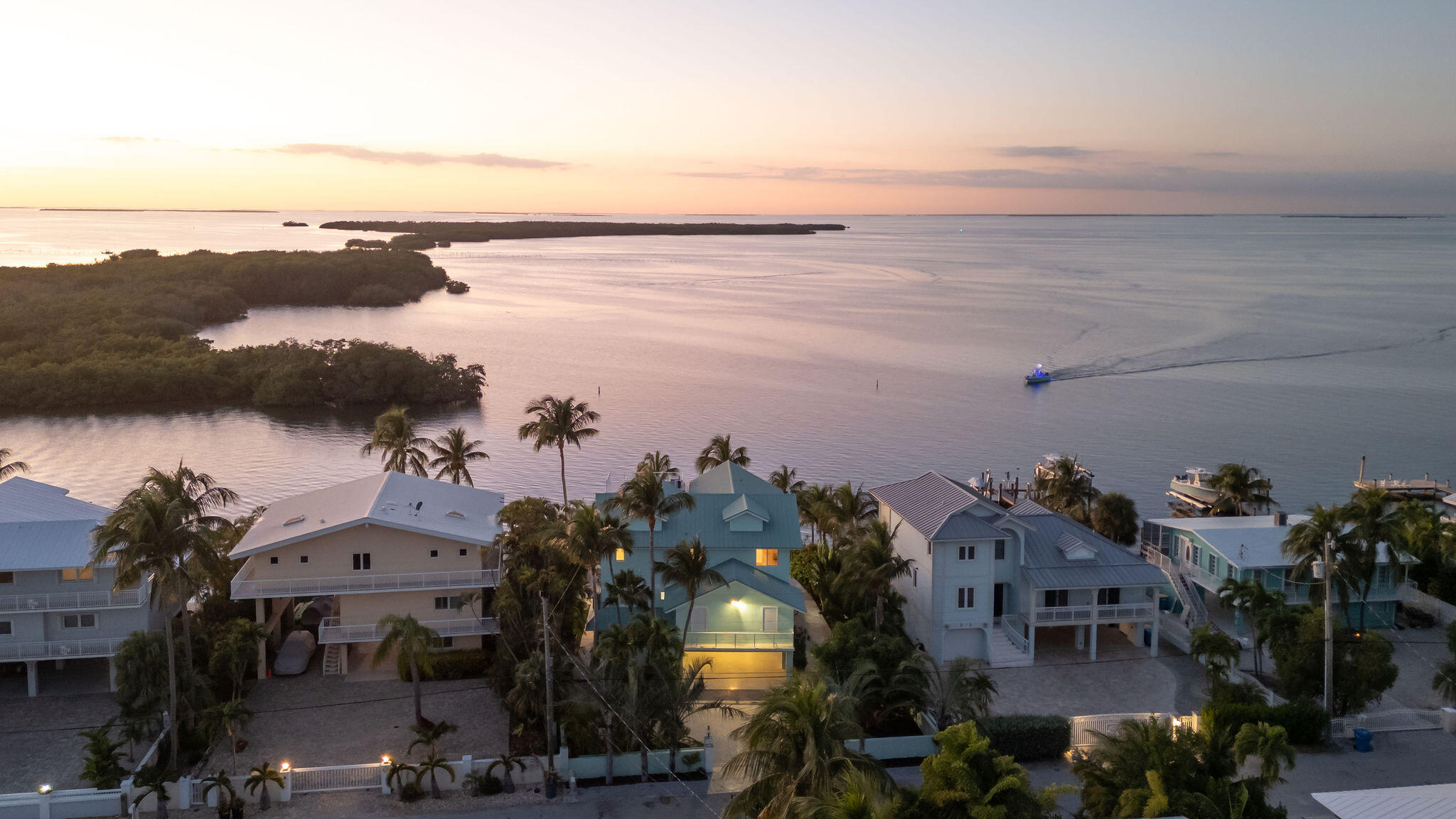 406 S Coconut Palm Boulevard Property Photo 96
