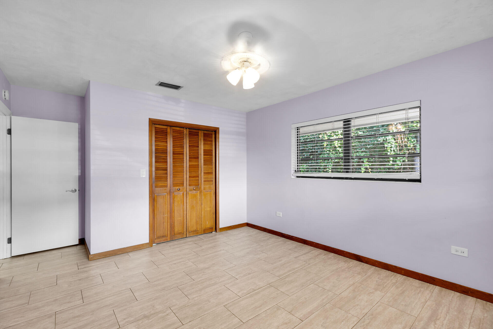 252 Bay Drive Property Photo 23