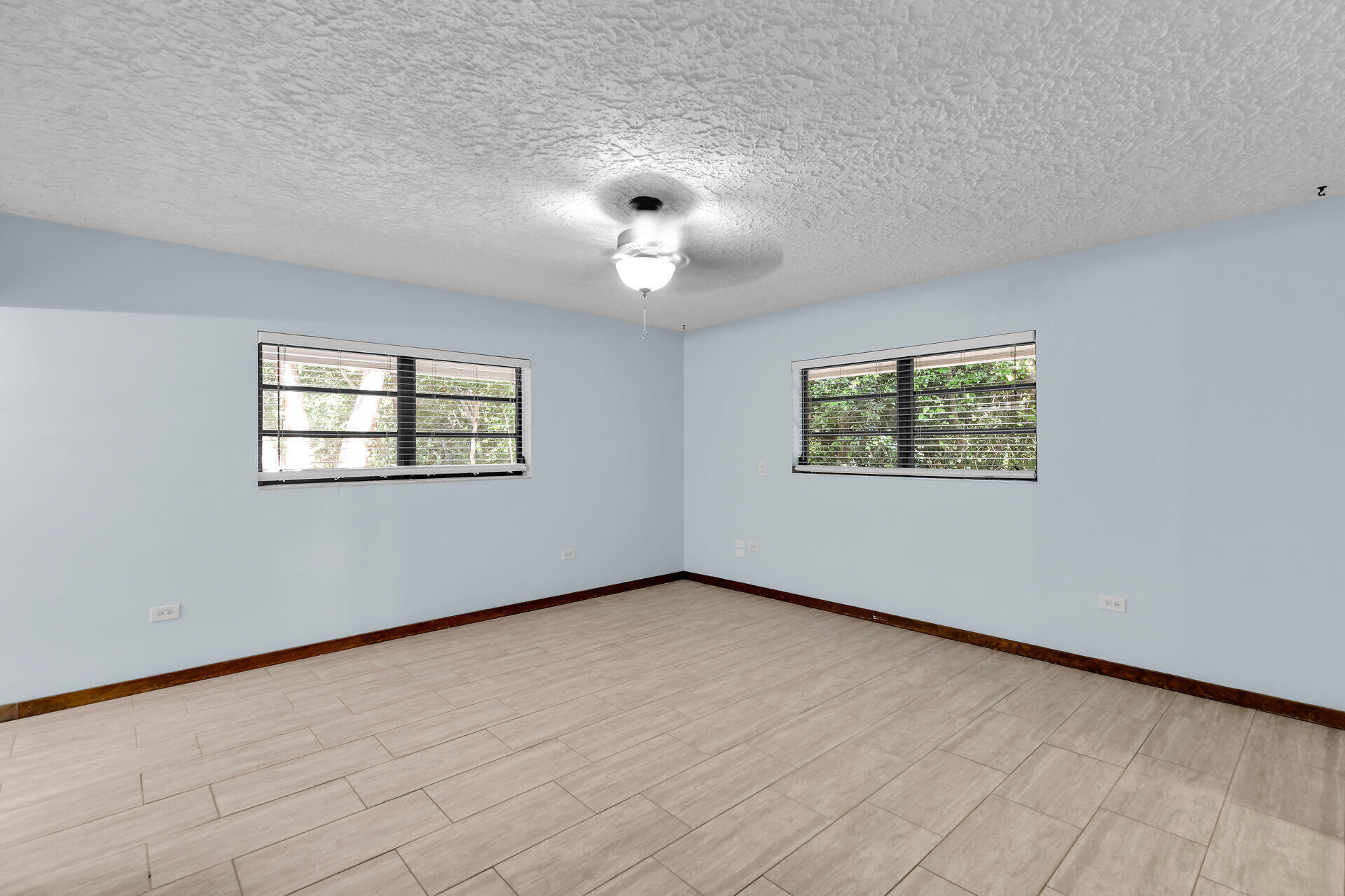 252 Bay Drive Property Photo 28