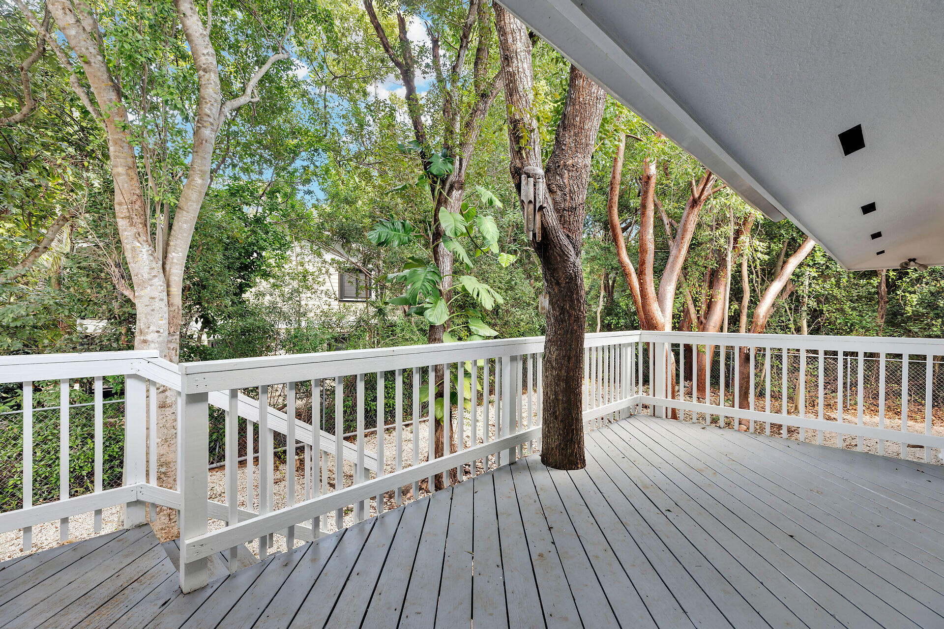 252 Bay Drive Property Photo 33