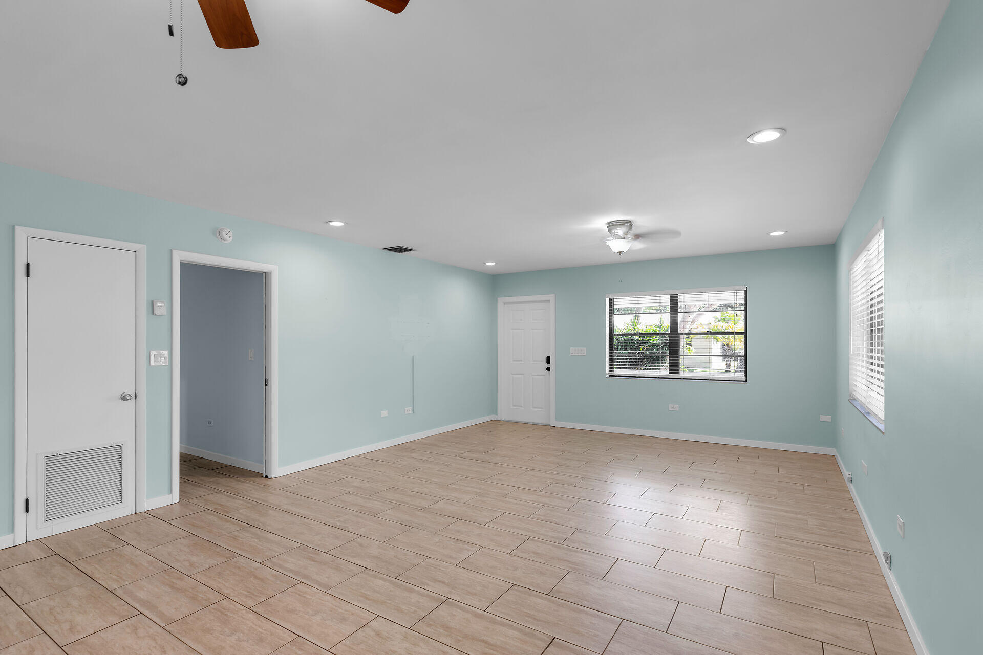 252 Bay Drive Property Photo 38