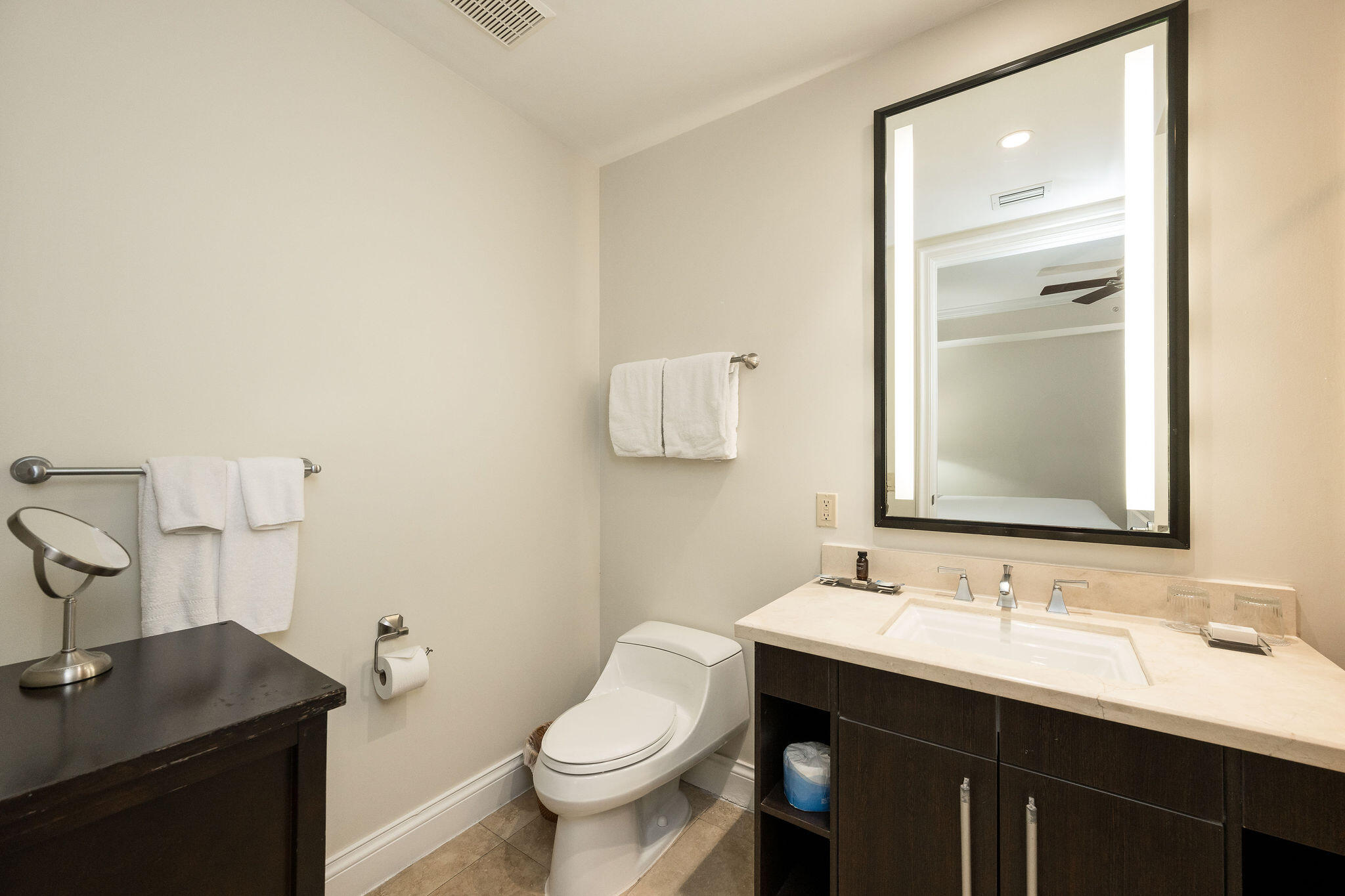 3841 N Roosevelt Boulevard 632 Property Photo 37