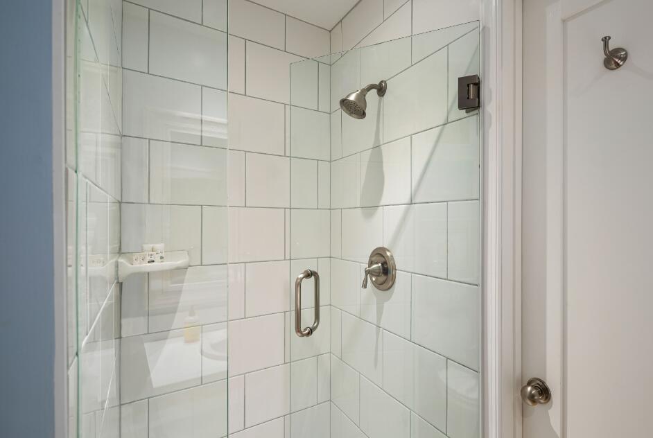 231 Southard Street Property Photo 19