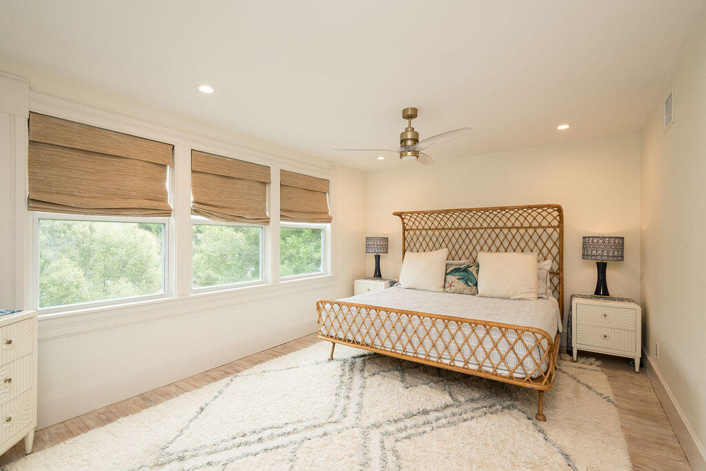 1419 Thompson Street Property Photo 26