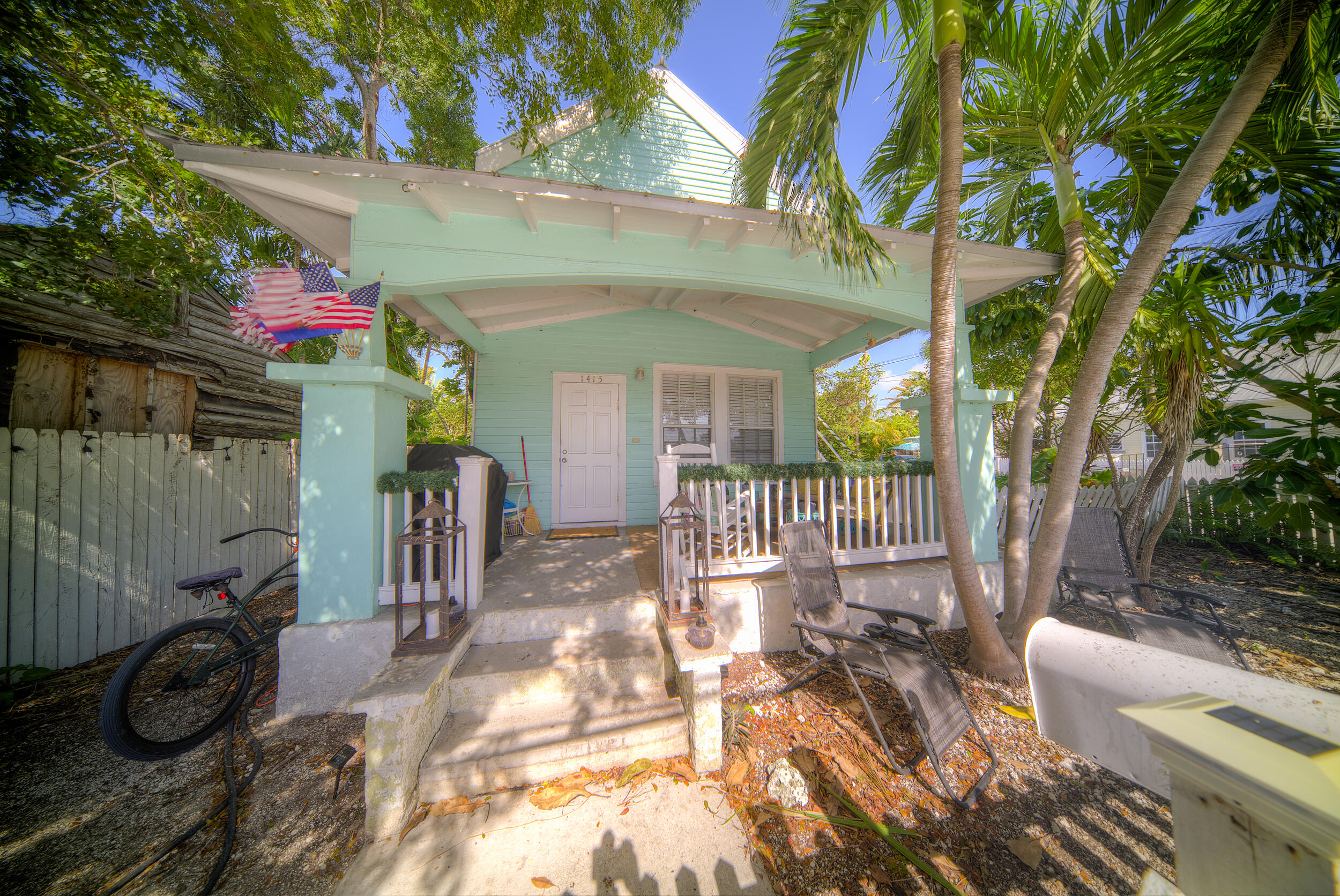 1415 United Street Property Photo 1