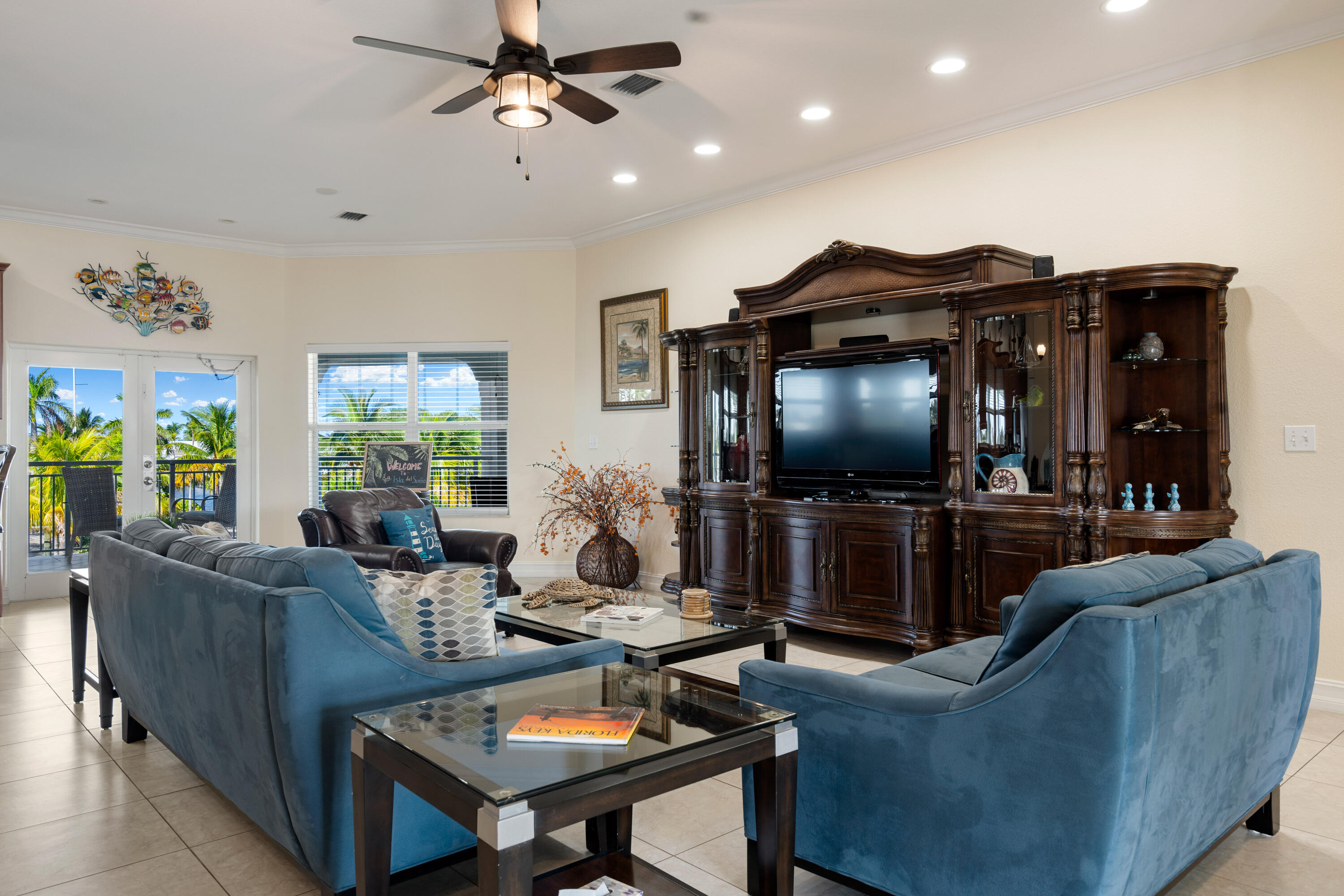 301 Oleander Drive Property Photo 18
