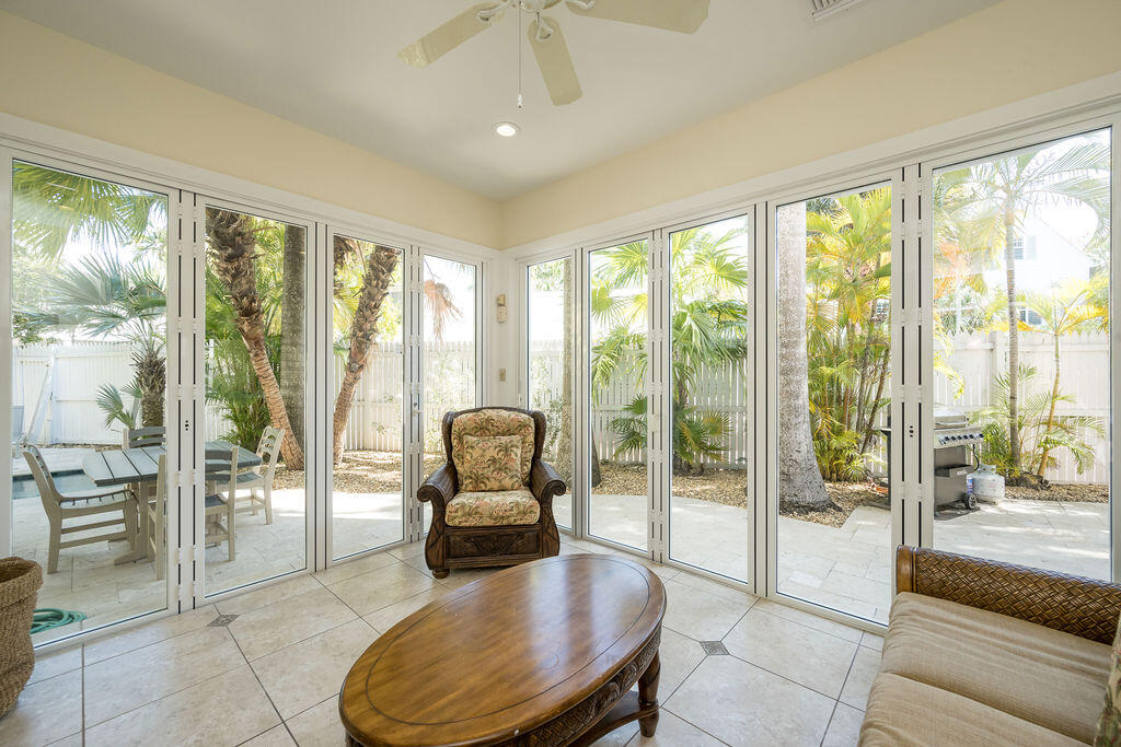 202 Admirals Lane Property Photo 28