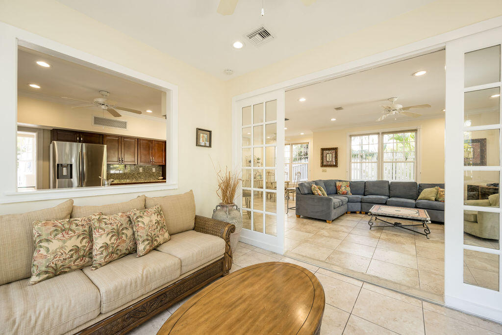 202 Admirals Lane Property Photo 29