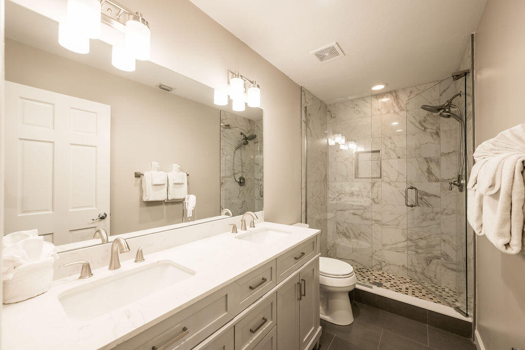 202 Admirals Lane Property Photo 36