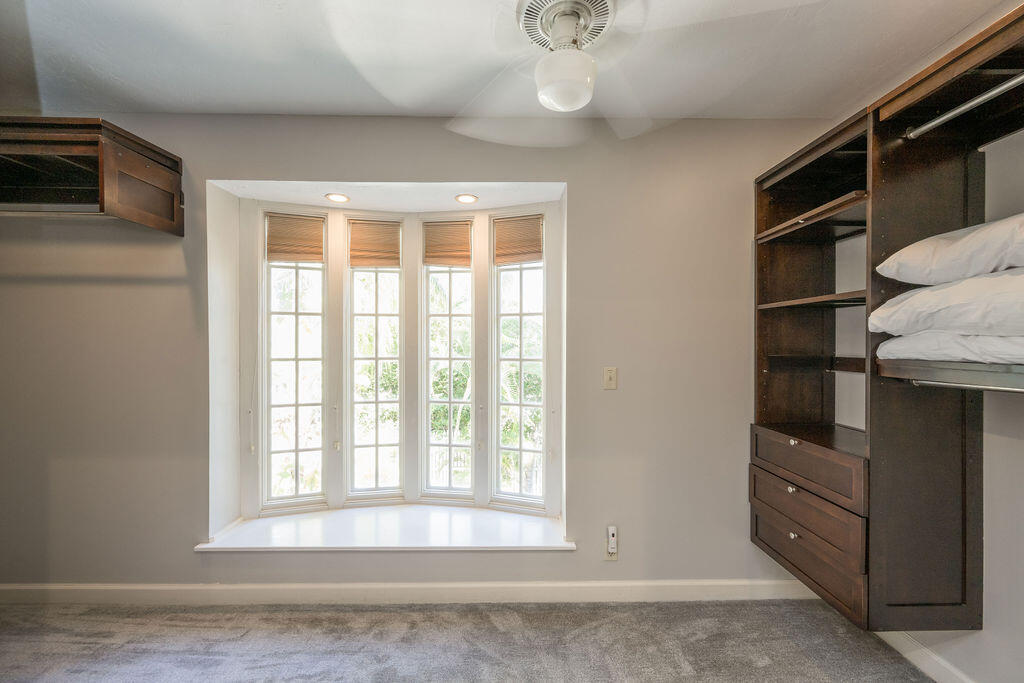 202 Admirals Lane Property Photo 48